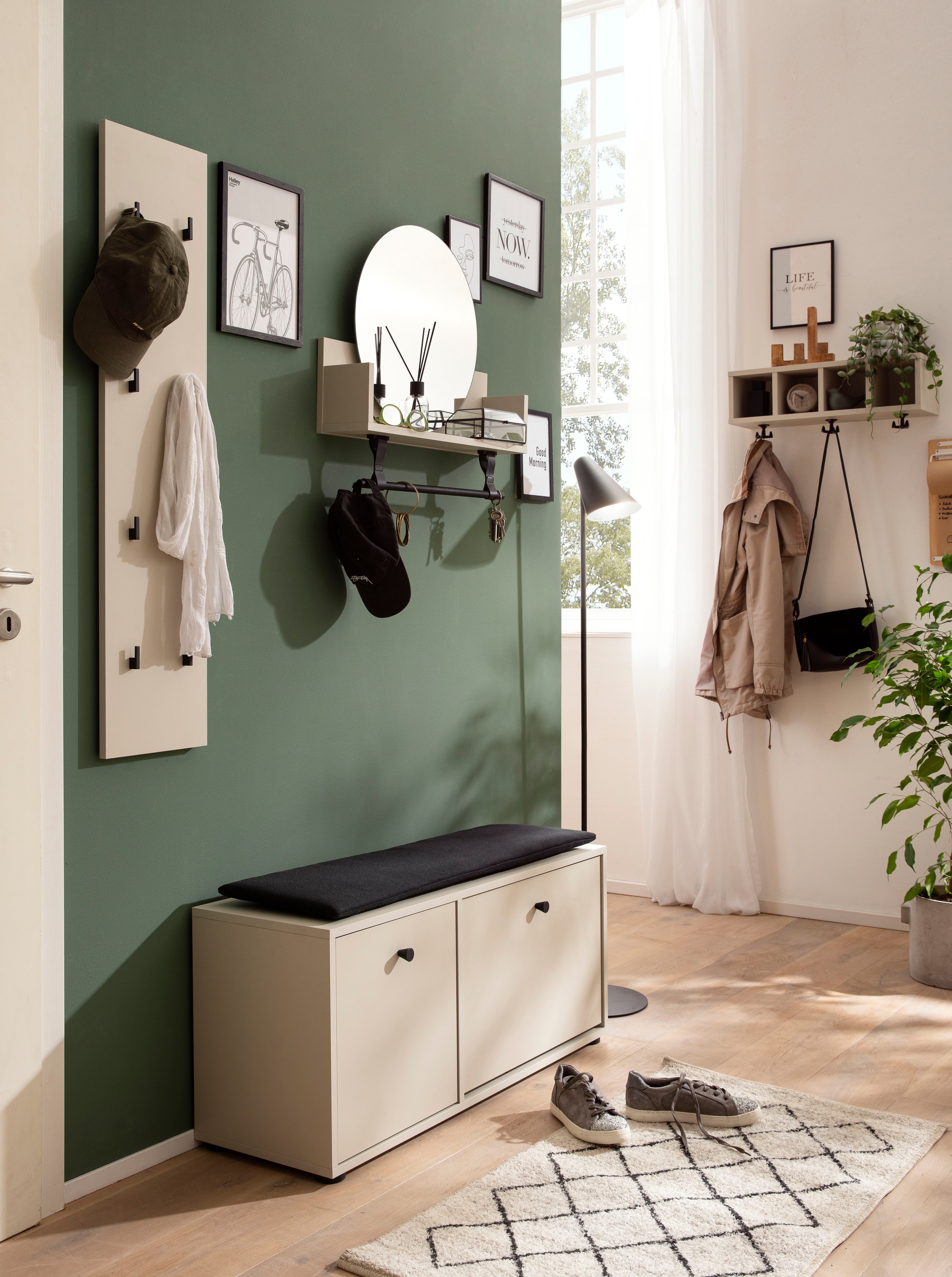 welltime Schuhschrank "Lovund, Breite 98 cm", Inklusive Dekokissen günstig online kaufen