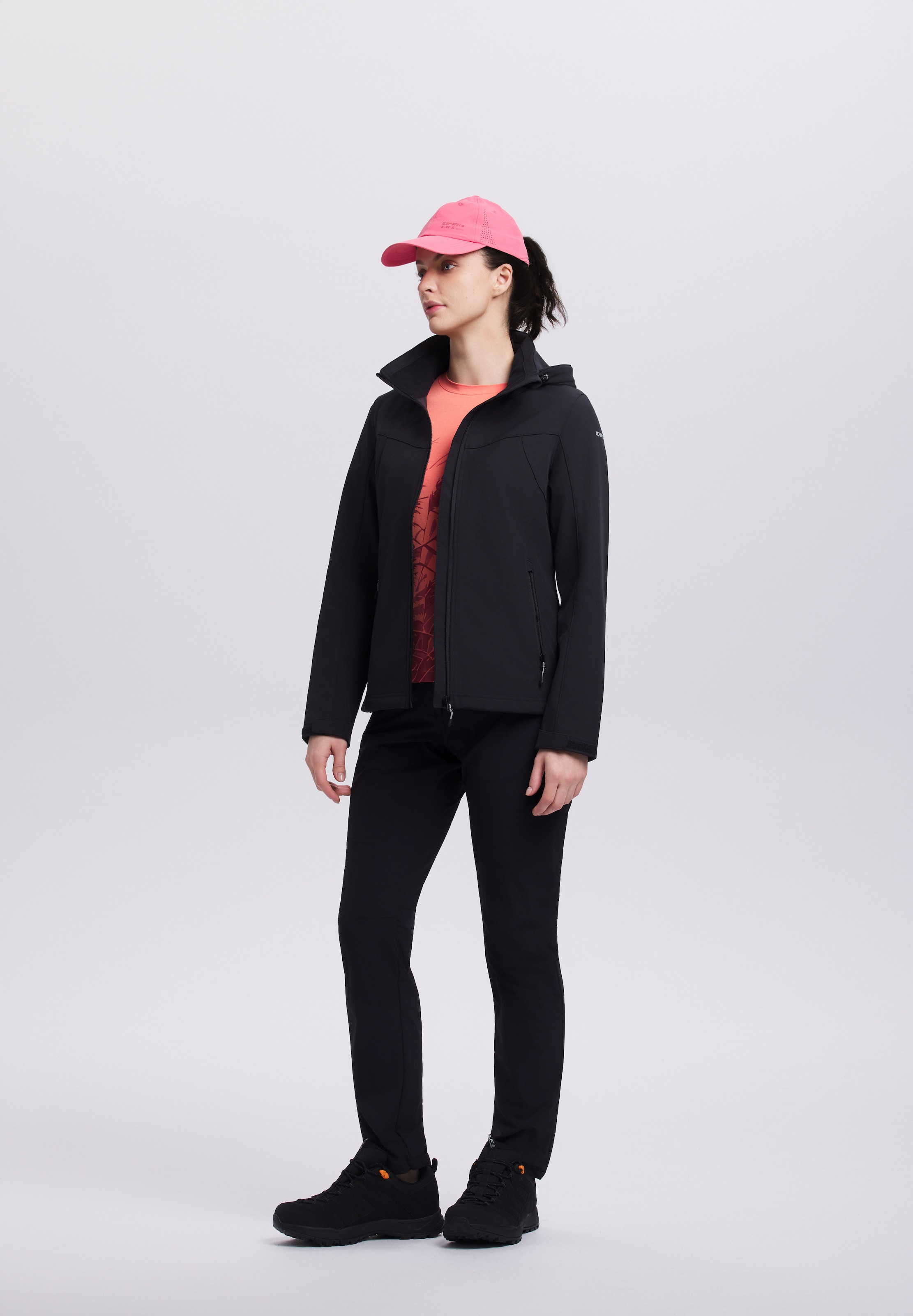 Icepeak Softshelljacke »BRENHAM« mit Kapuze mit abnehmbarer Kapuze, winddicht, wasserabweisend, atmungsaktiv