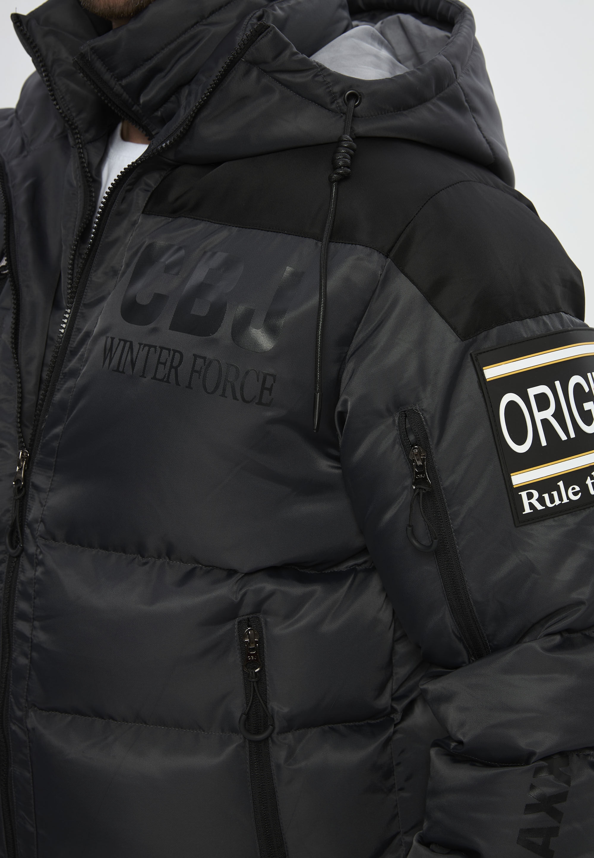 Cipo & Baxx Winterjacke »Winterjacke CM233« mit Kapuze hochwertige Steppjacke für kalte Tage