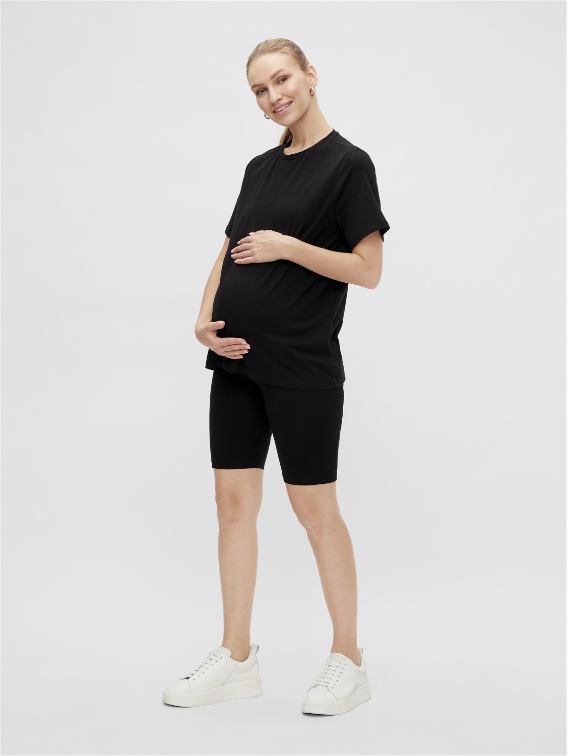 Mamalicious Shorty »MLSALLY SOLID T-SHIRT & SHORTS SET NOOS«, (Set, 2 tlg.)
