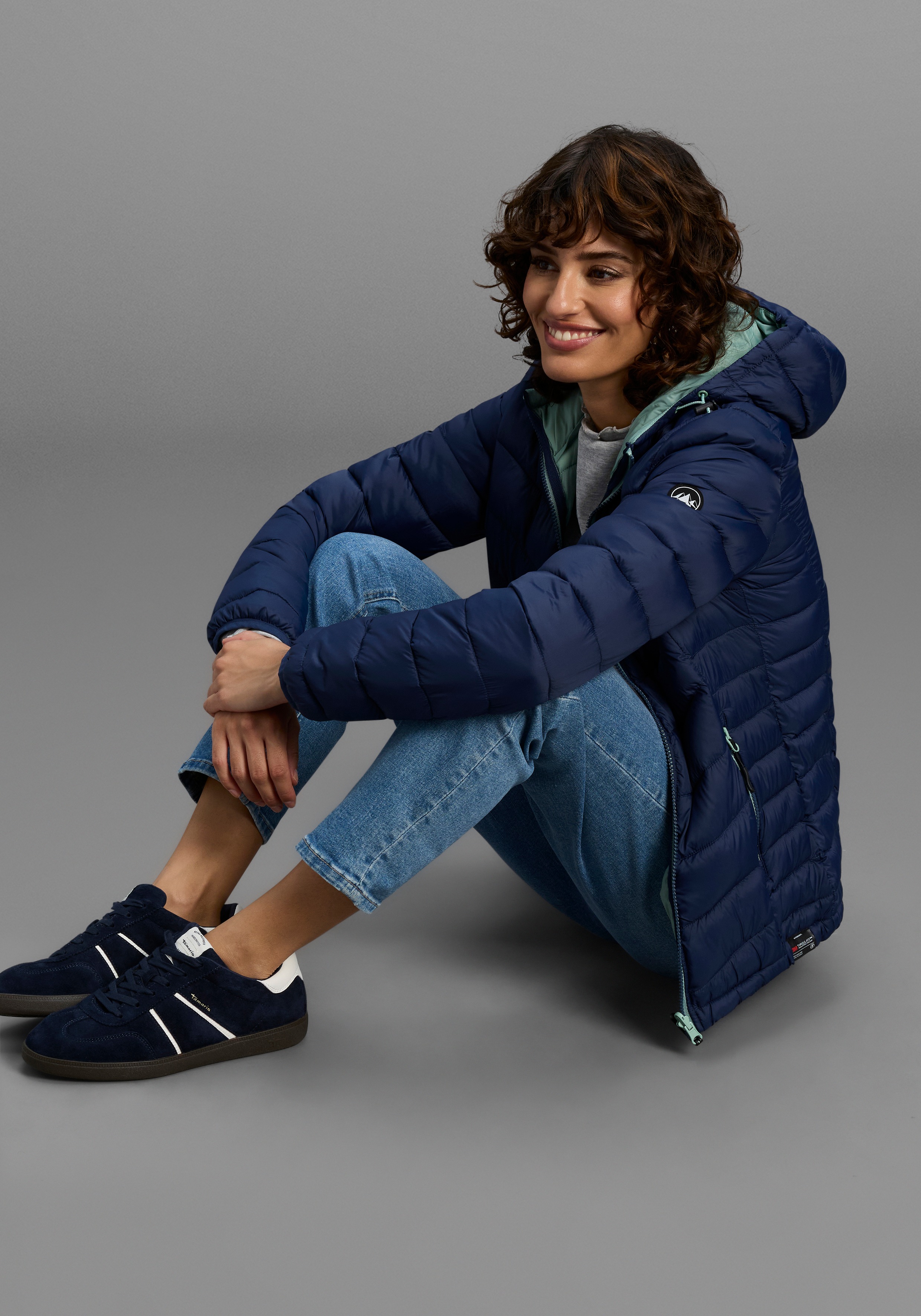 Thumbnail - Polarino Steppjacke mit Kapuze Übergangsjacke für kühle Tage, aus leichtem Webmaterial
