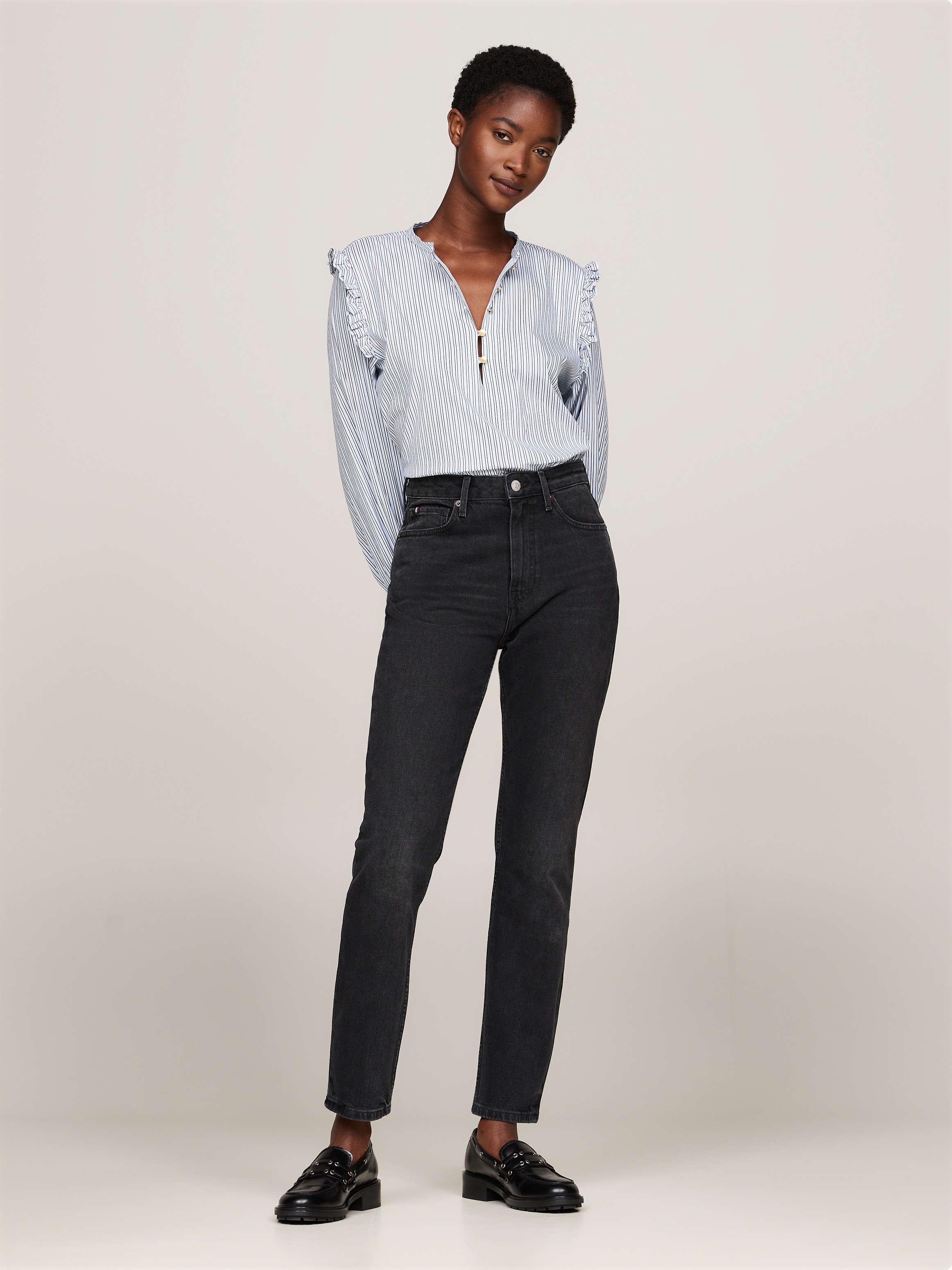 Tommy Hilfiger Slim-fit-Jeans »SLIM CIGARETTE HW A DARK BLUE«, mit Tommy Hilfiger Logo-Badge