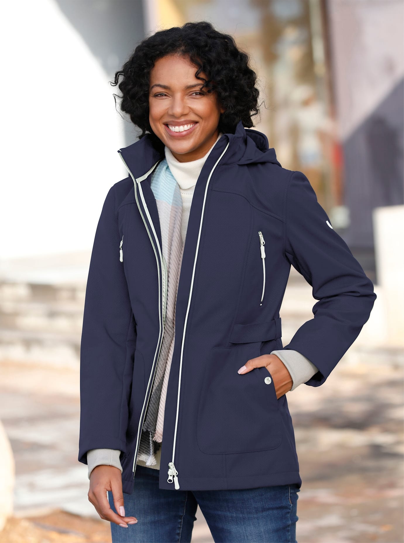 Casual Looks Softshelljacke, mit Kapuze