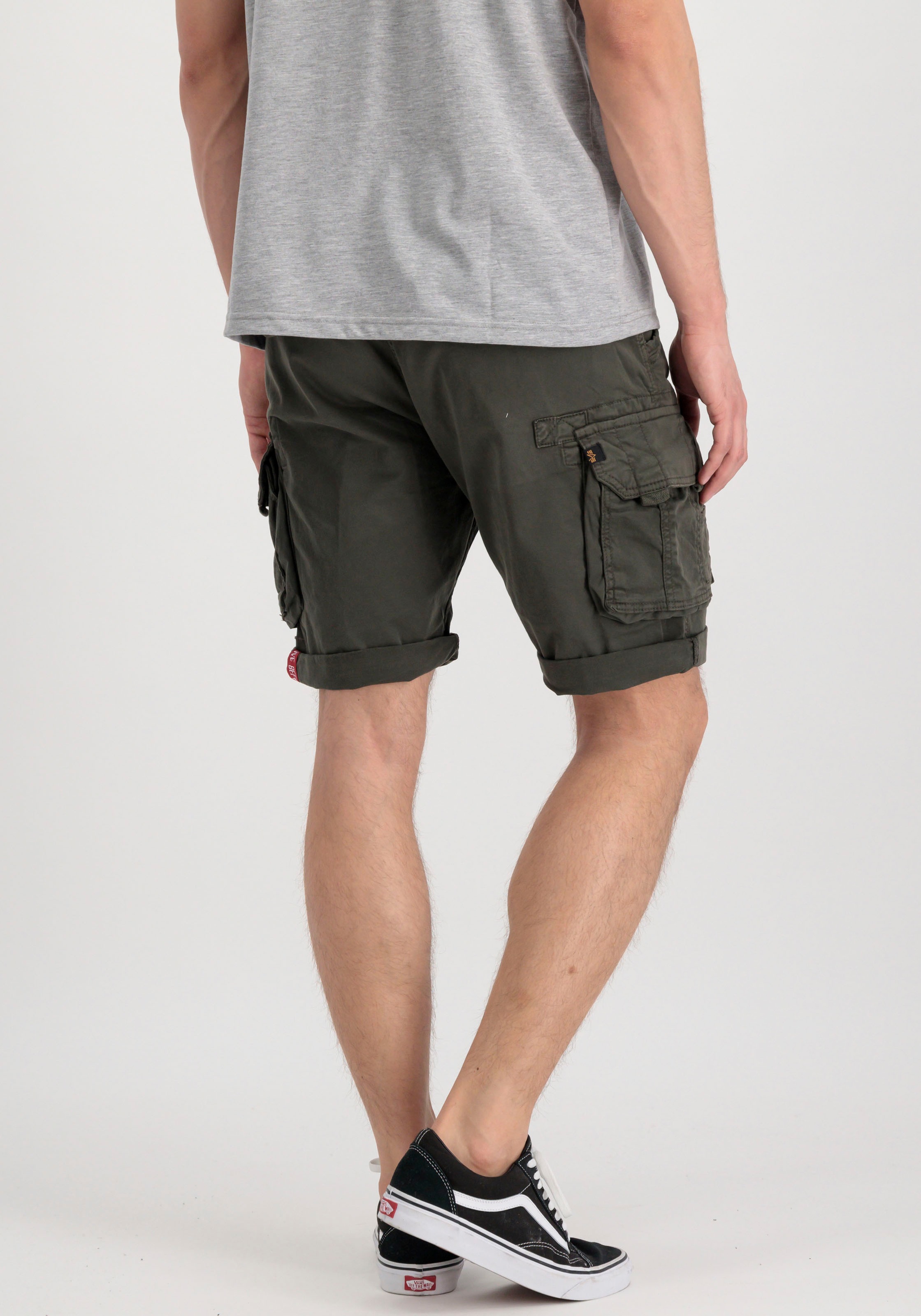 Alpha Industries Cargoshorts »Crew Short«