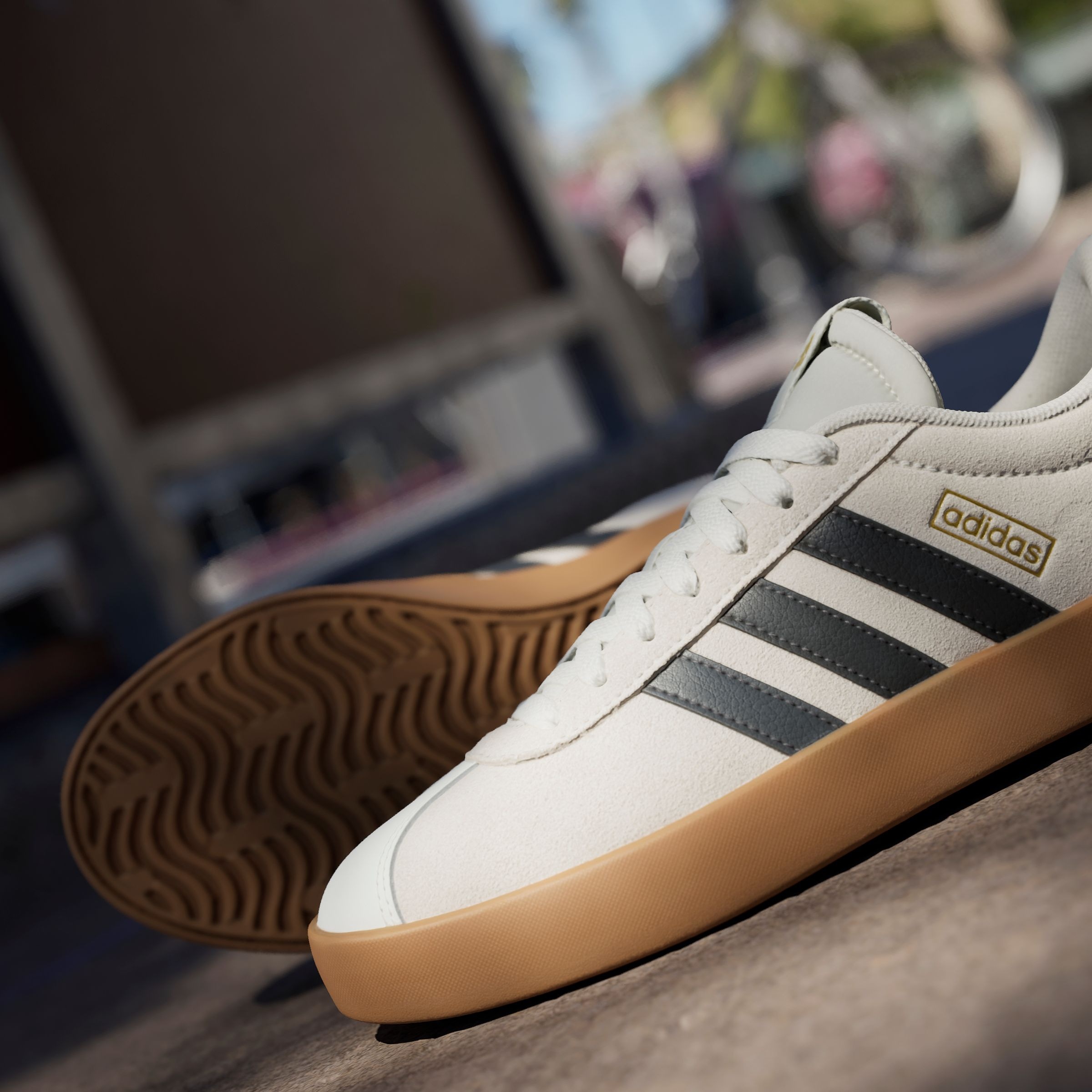 adidas Sportswear Sneaker »VL COURT 3.0«, inspiriert vom Design des adidas samba