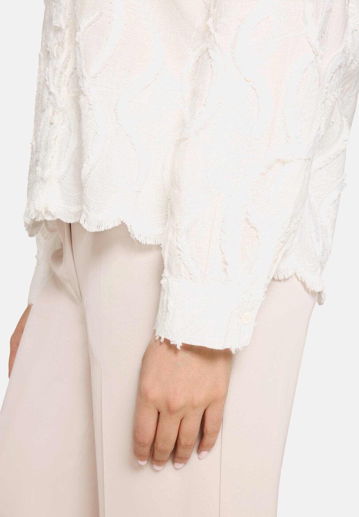Betty Barclay Spitzenbluse »Damen mit Schmuckkanten«