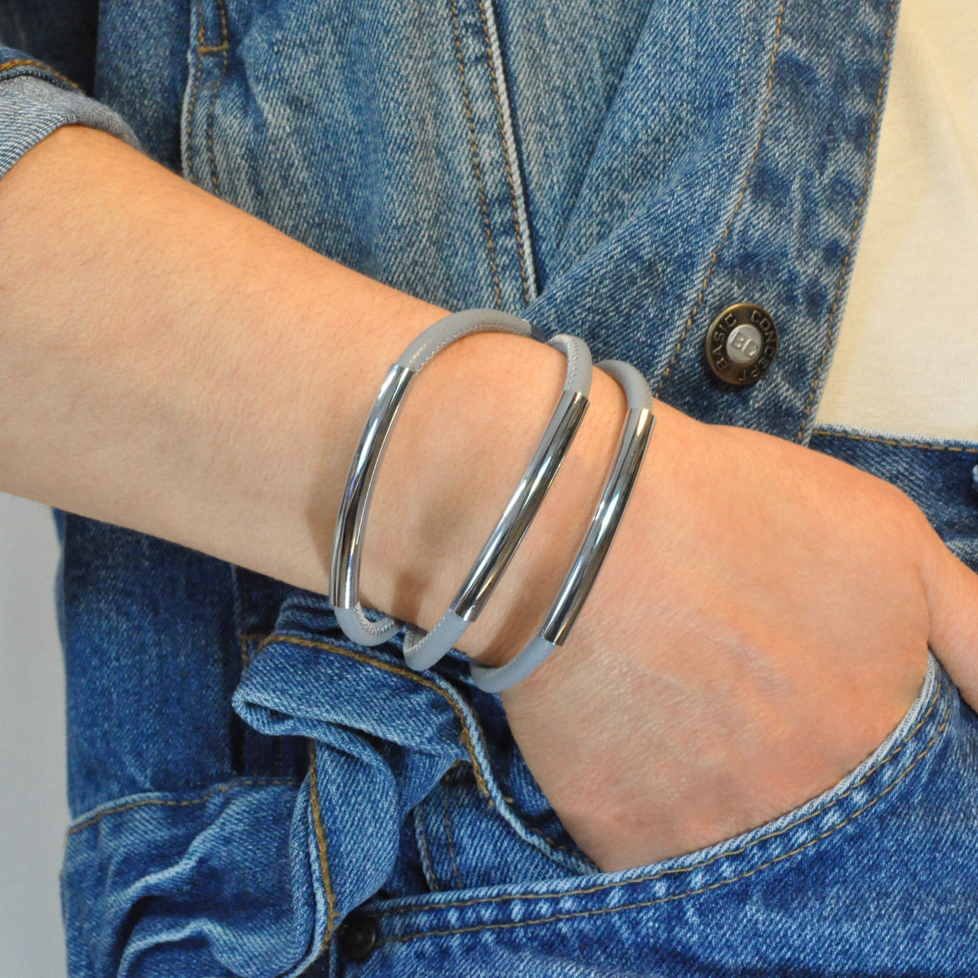Steuer Armband »Kunstleder grau Karabiner«