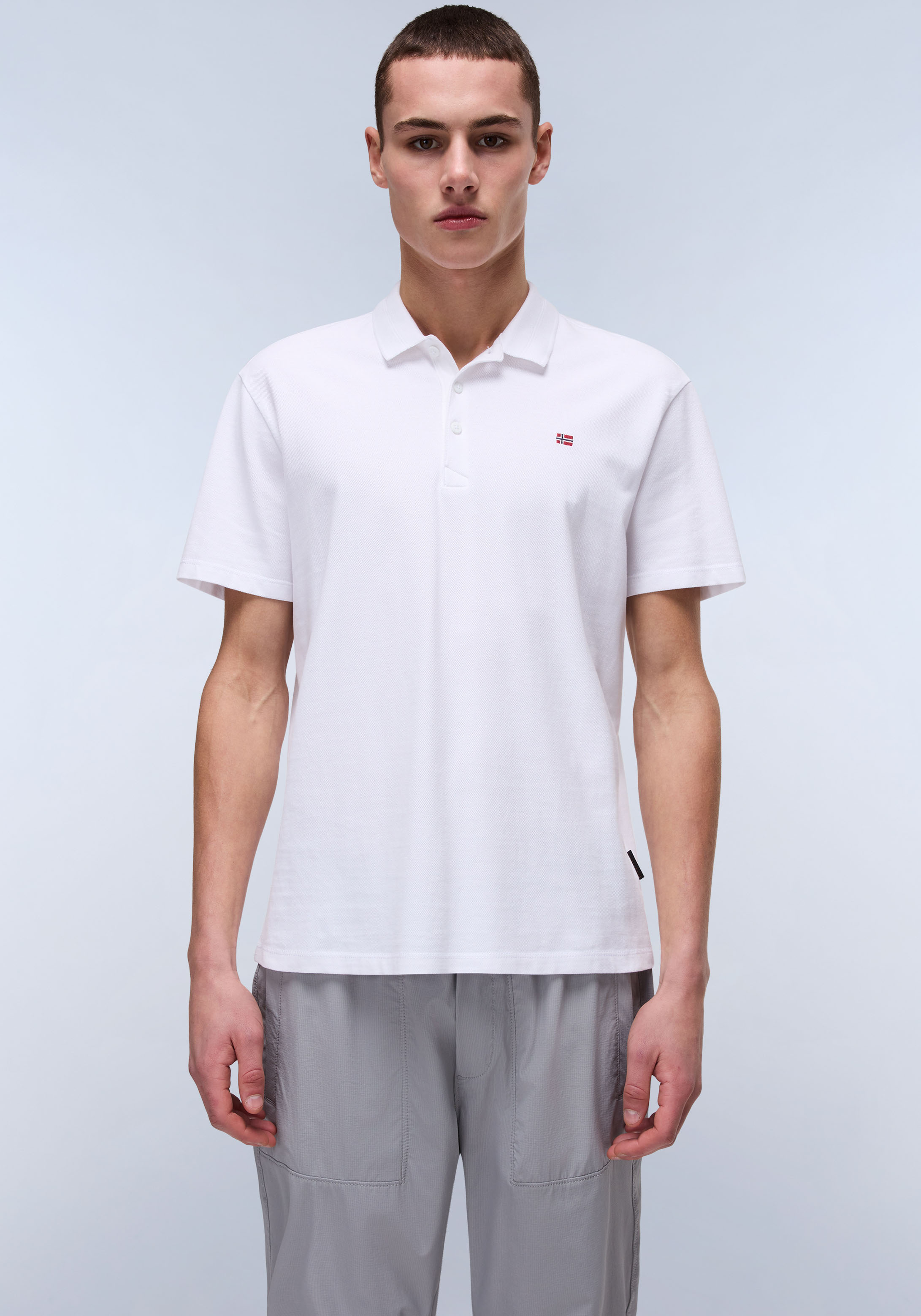 Napapijri Poloshirt "EALIS SS SUM" mit Polokragen, Kurzarm-Design, aus Baumwolle, hüftlange Schnittform