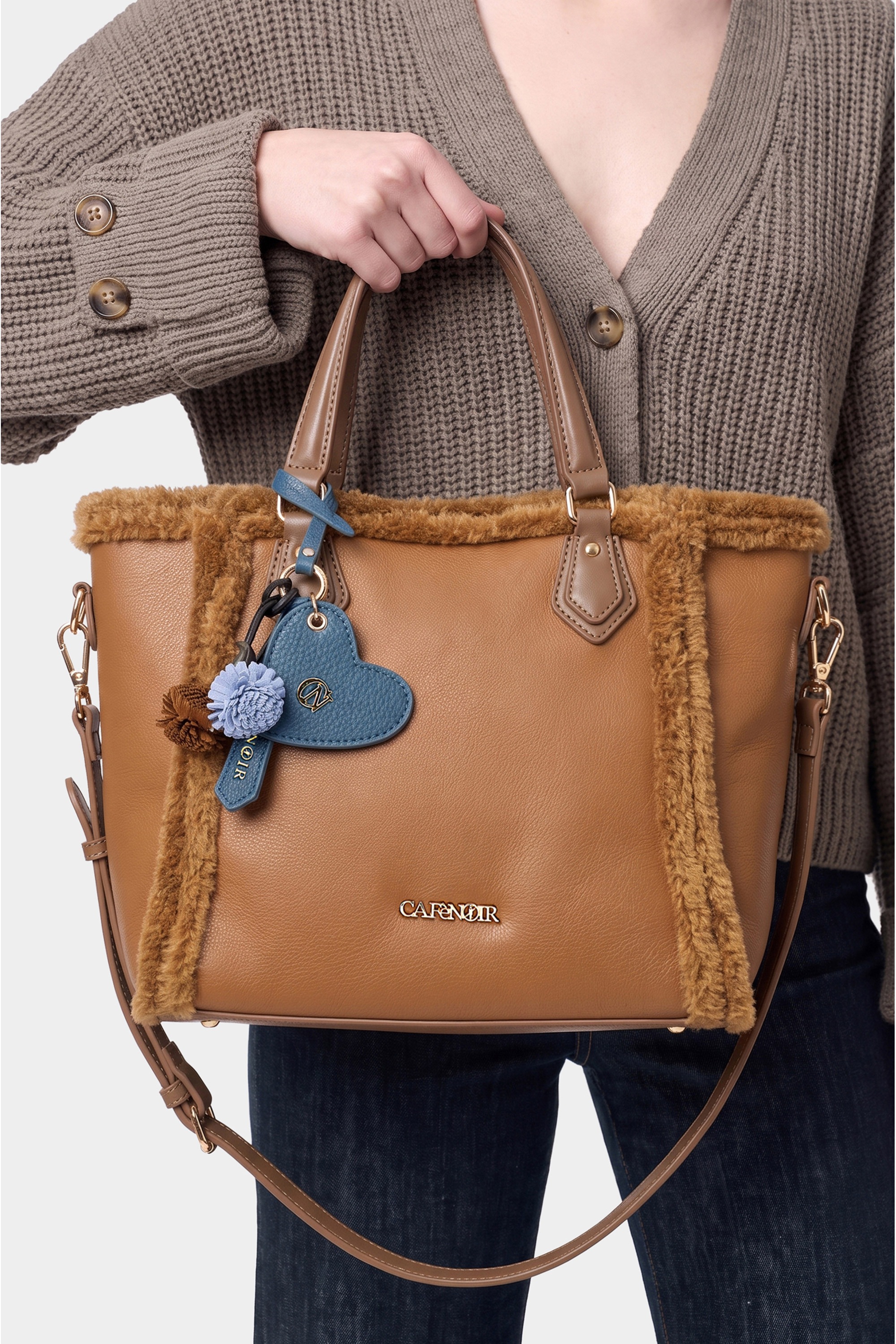 CAFèNoir Tragetasche »TOTE BAG WITH CHARM C3NF1132 Damen« Tragetasche Damen, Shopper, Einkaufstasche, Fashion, Lifestyle, Sale