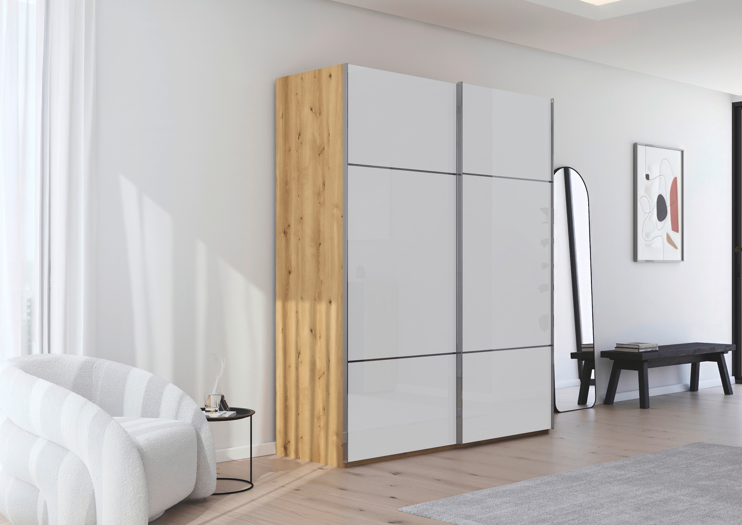 rauch Schwebetürenschrank »Kleiderschrank Schrank Garderobe Schlafzimmerschrank SCALE-TRIO«, edle dreigeteilte Front mit 2 Zierleisten Glasfront MADE IN GERMANY