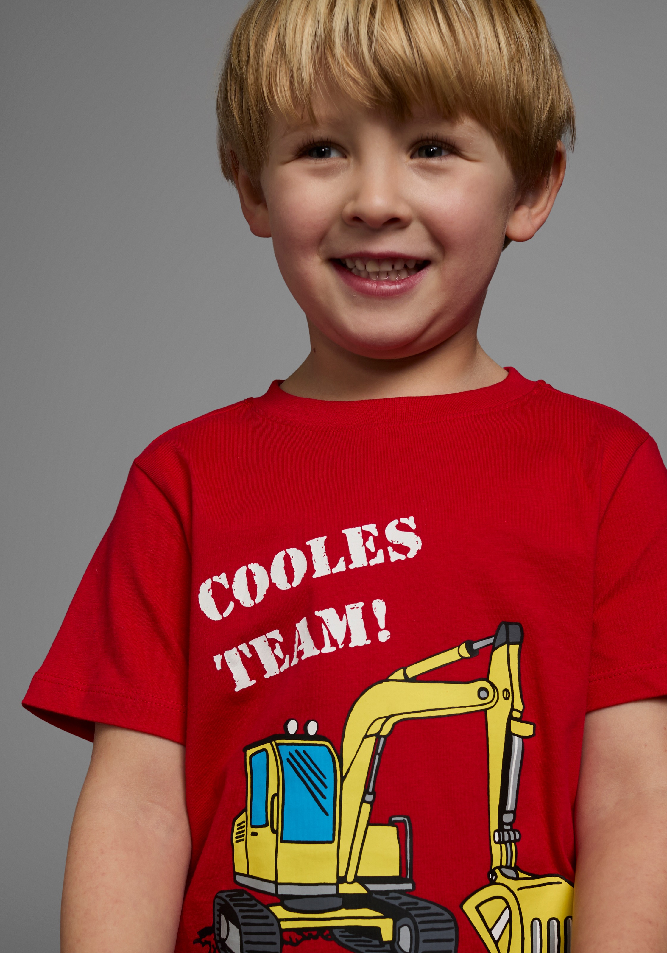 Thumbnail - KIDSWORLD T-Shirt "Mit Bagger-Druck" Kurzarm, mit peppigem Druck, mit Rippbündchen am Ausschnitt