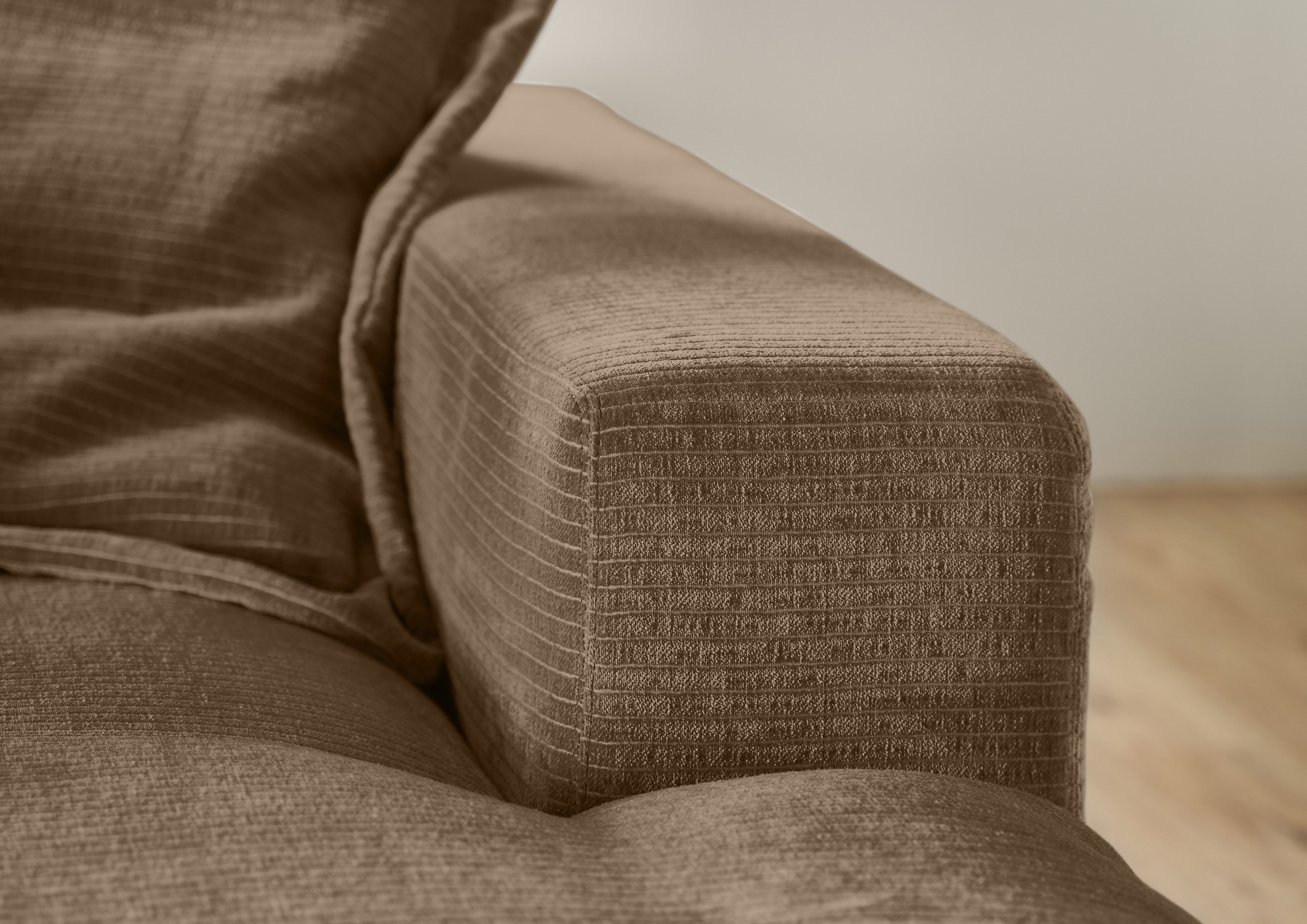 Musterring Ecksofa »Lucia modern und bequem, Breite 330cm, L-Form« verschiedene Farben, großer Longchair mit Armlehne, B330 x T190 cm
