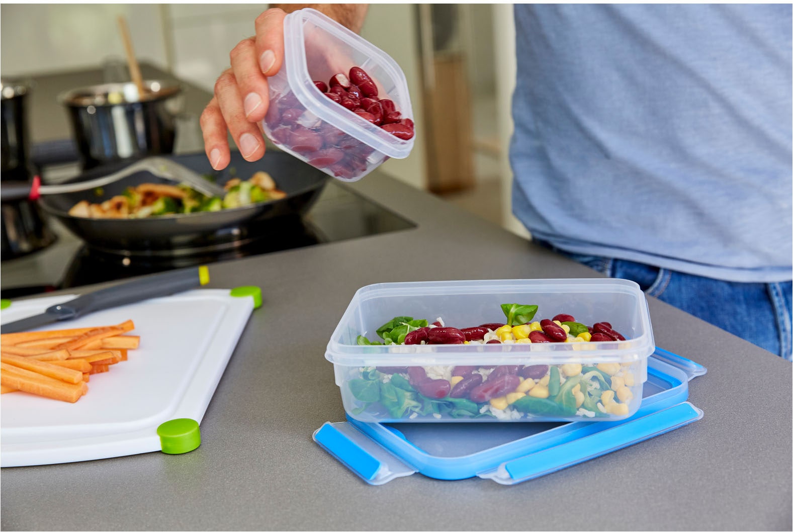 Emsa Frischhaltedose »Clip & Close Set, rechteckig, 100 % dichte Aufbewahrungsboxen« Set, 5 x 0,8 l Vorratsdosen mit jeweils einem Deckel, 10 tlg. spülmaschinen-, gefrier-, mikrowellenfest, Made in Germany