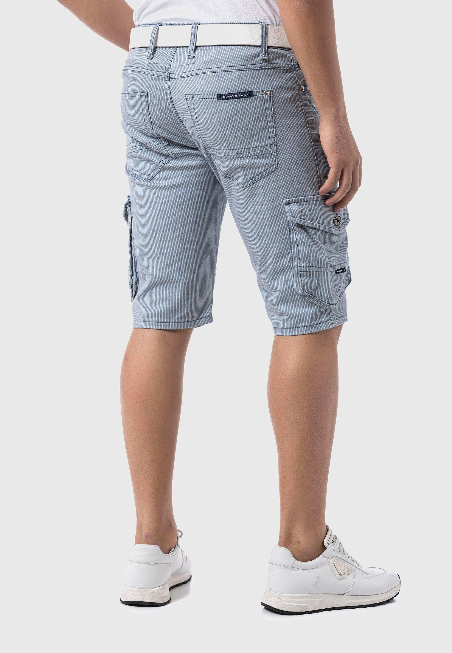 Cipo & Baxx Stoffhose »Hosen«, im Streifen-Look