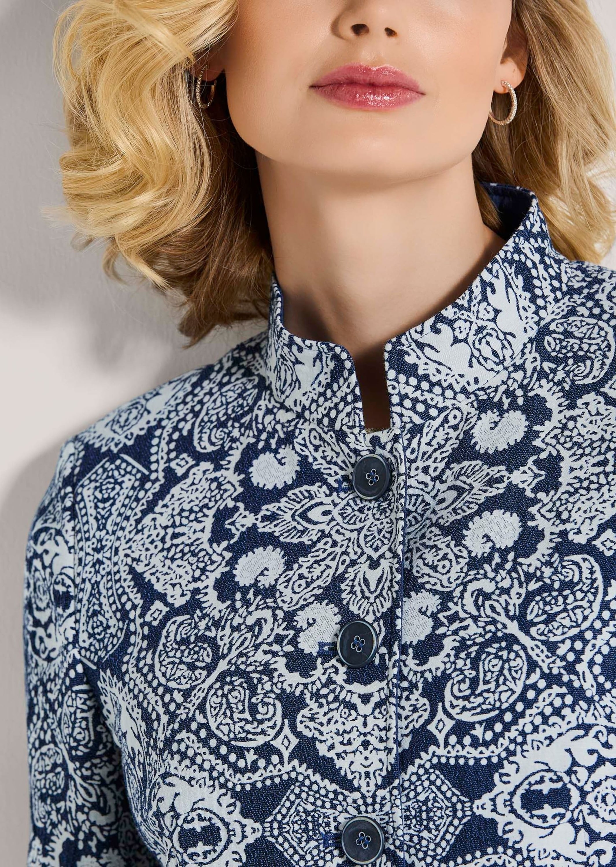 MADELEINE Longblazer »Gehrock Gehrock mit Jacquard-Muster«