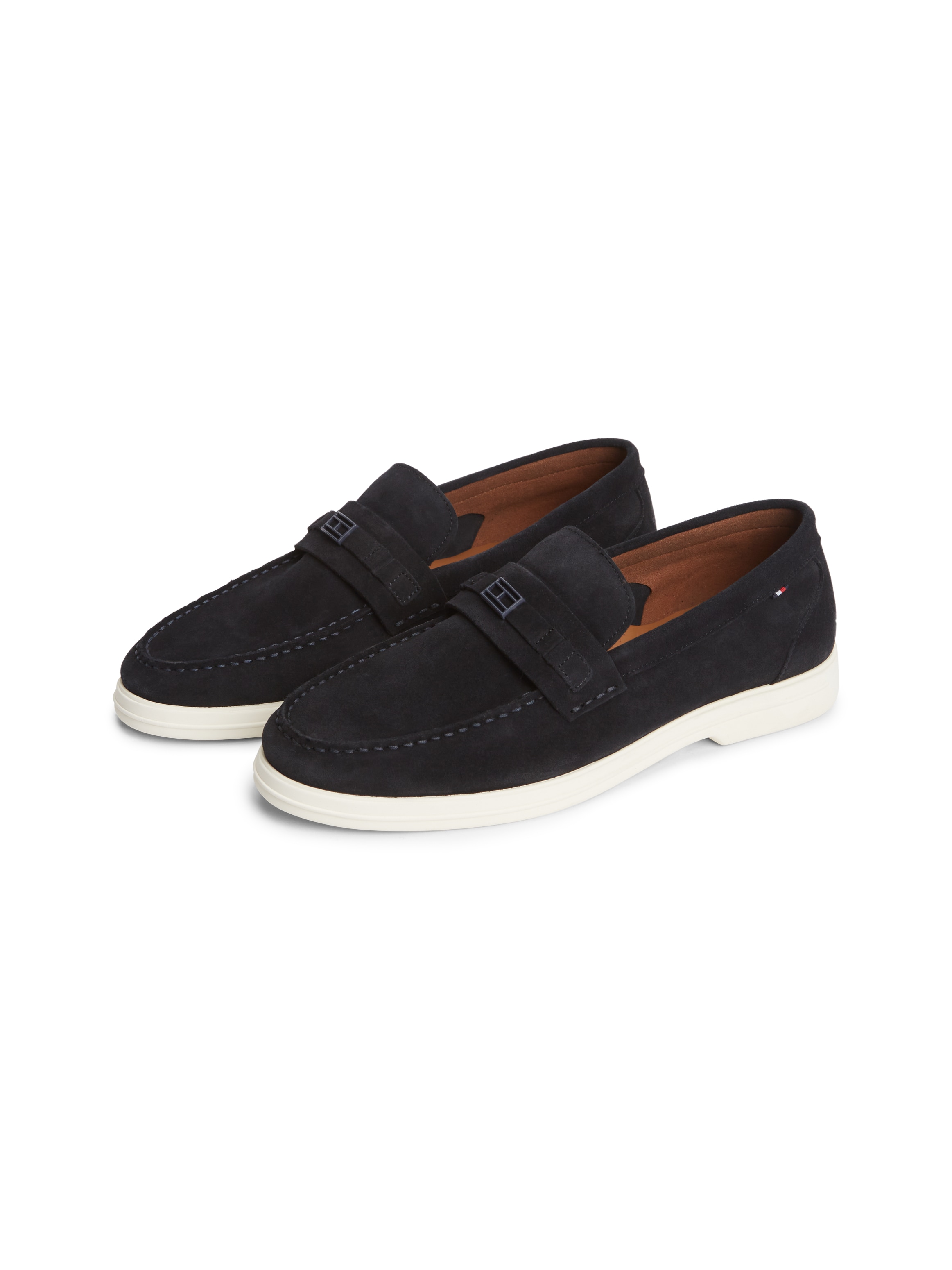 Tommy Hilfiger Loafer "LIGHT SUEDE FLAG HARDWARE LOAFER" Slipper, Schlupfschuh, mit modischem Zierriegel und Ziernähten