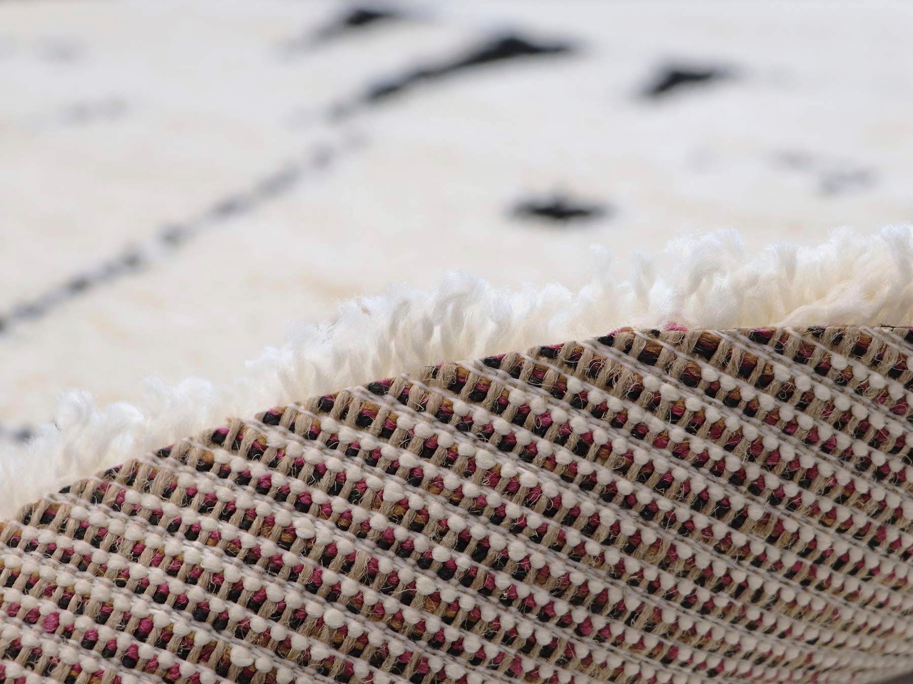 Primaflor-Ideen in Textil Kinderteppich »NOMAD - Whiter Tiger«, rund, 35 mm Höhe, Hochflor, Motiv Tiger, weich & kuschelig, Kinderzimmer