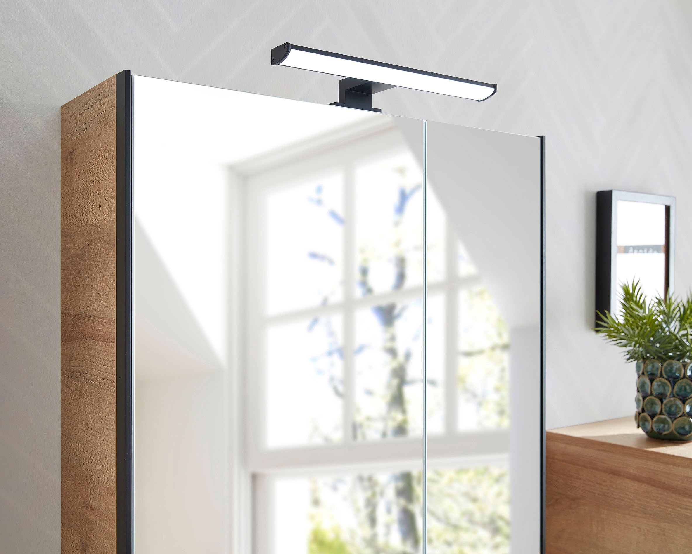 Saphir Badmöbel-Set »Quickset 395 4-teilig, Waschbeckenunterschrank mit LED-Spiegelschrank«, (4 St.), Unterschrank, Hängeschrank inkl. Türdämpfer, 6 Türen, 1 Schublade