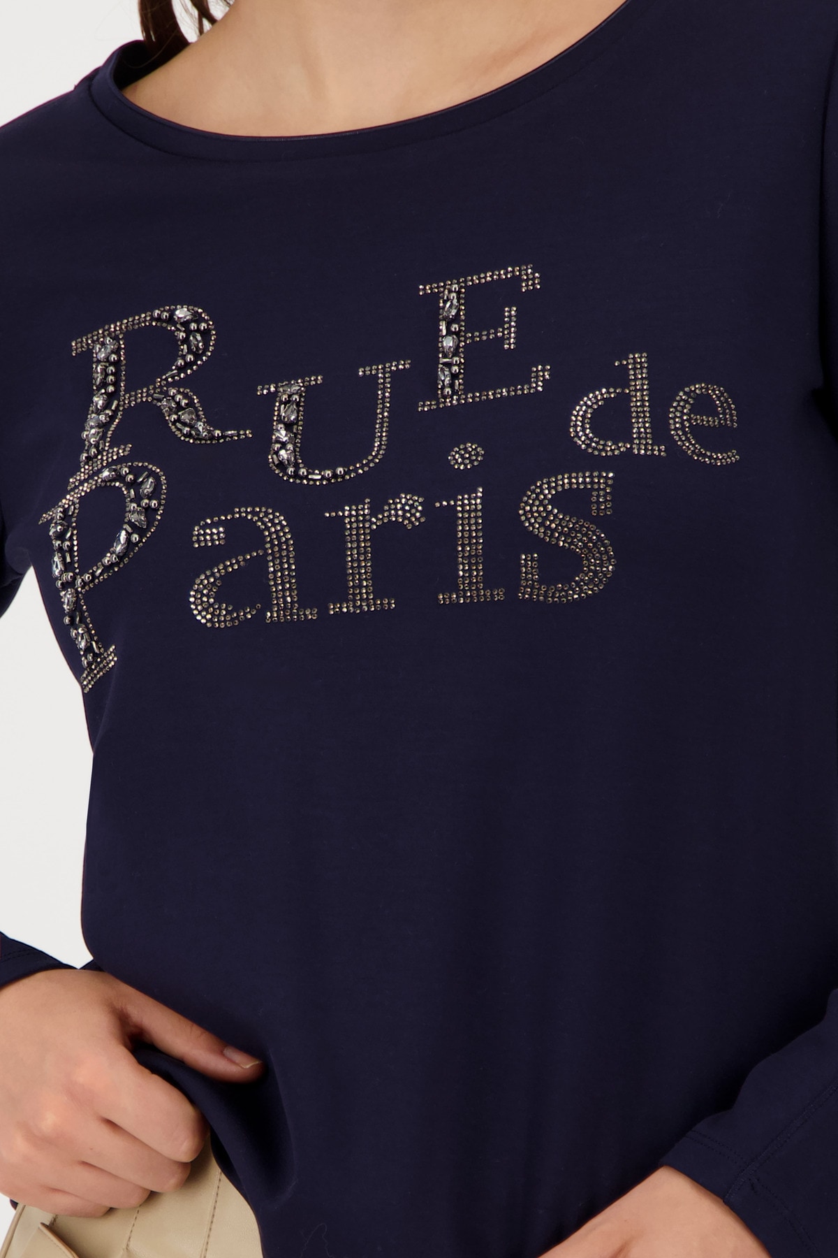 Monari Sweatshirt »Sweatshirt Schmuckschrift«, Regular fit mit Rundhalsausschnitt