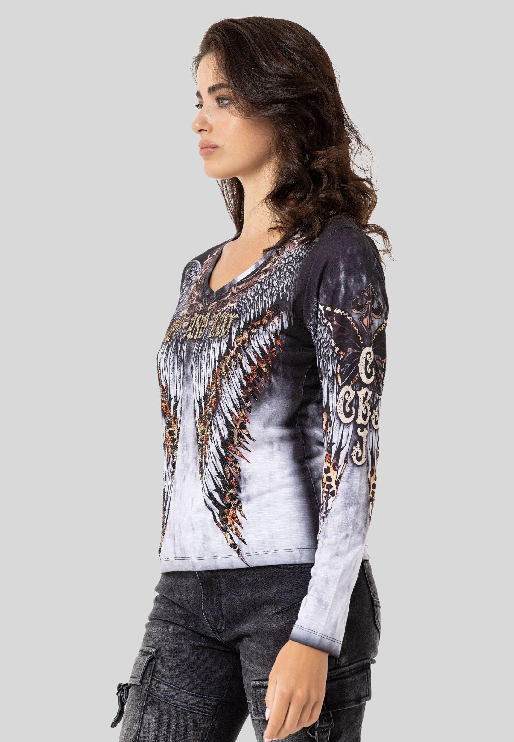 Cipo & Baxx T-Shirt "LONG SLEEVE T-SHIRT", mit funkelnden Strass-Details günstig online kaufen