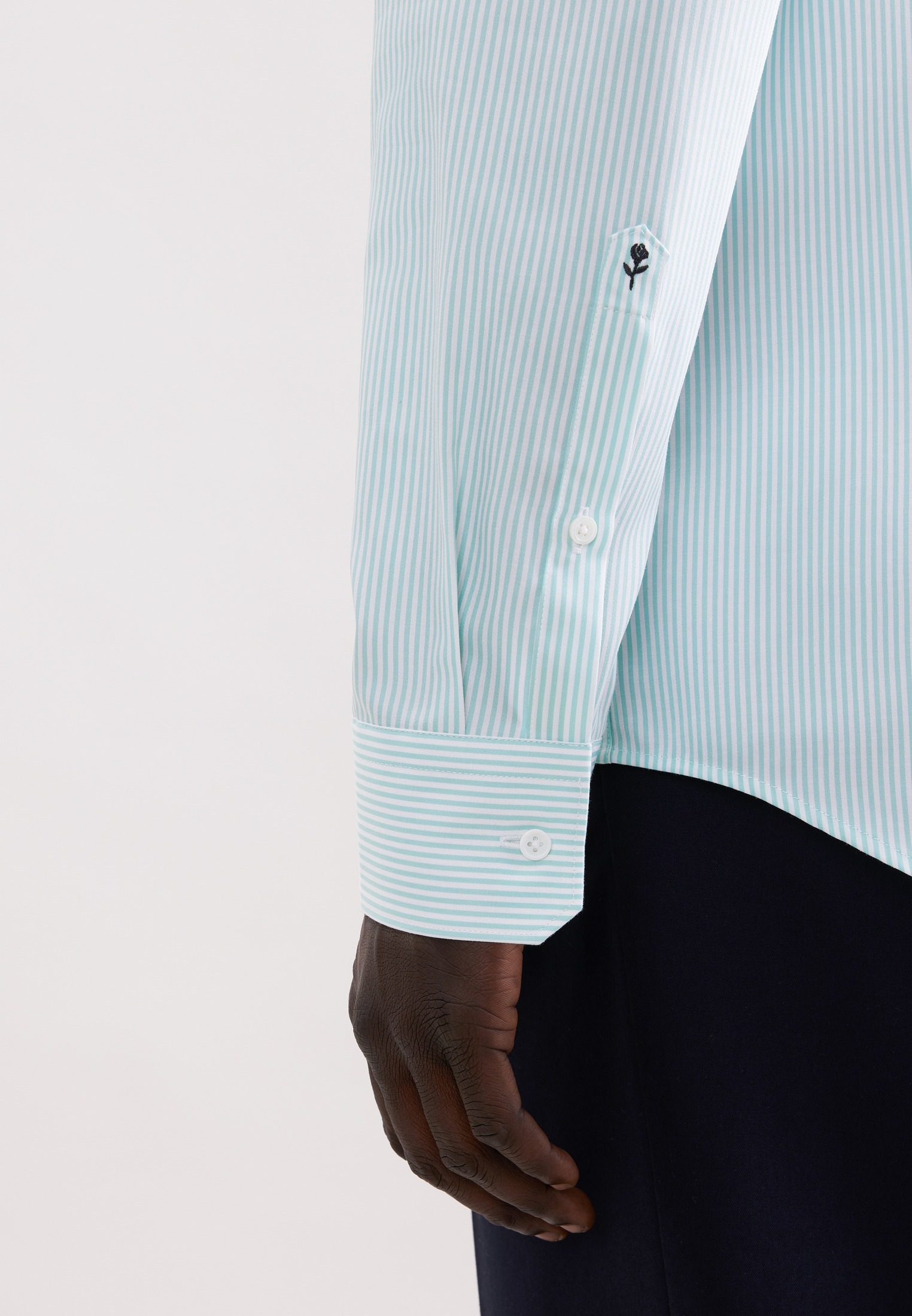 Businesshemd SEIDENSTICKER "Schwarze Rose", Herren, Gr. L (42), normale Ärmellängen, grün, 100% Baumwolle, gestreift, slim fit, 2-Knopf-Manschette, Hemden, Slim 1/1 Kentkragen Gestreift 3