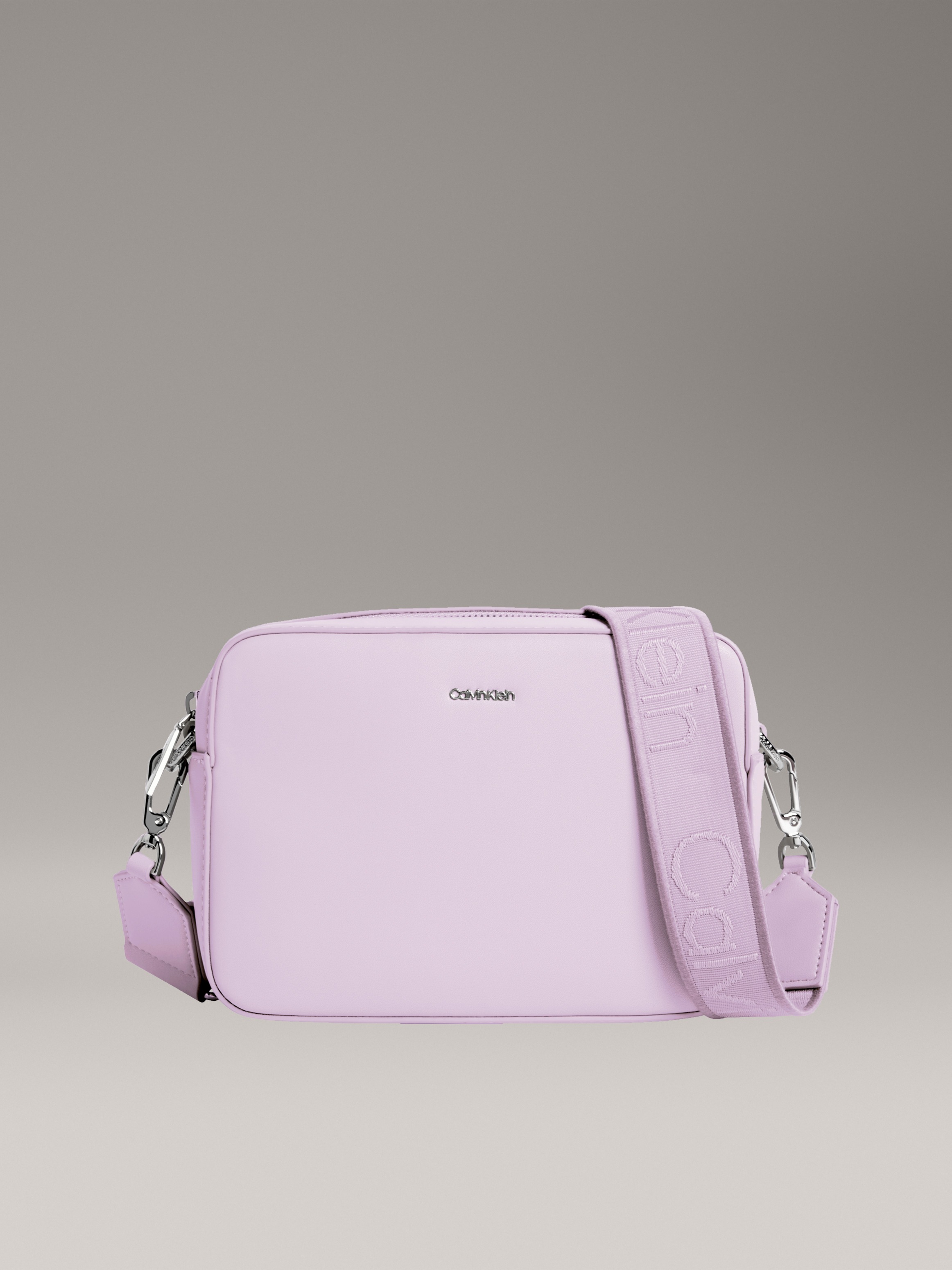 Calvin Klein Mini Bag "CK MUST SMALL CAMERA BAG", kleine Damen-Umhängetasch günstig online kaufen
