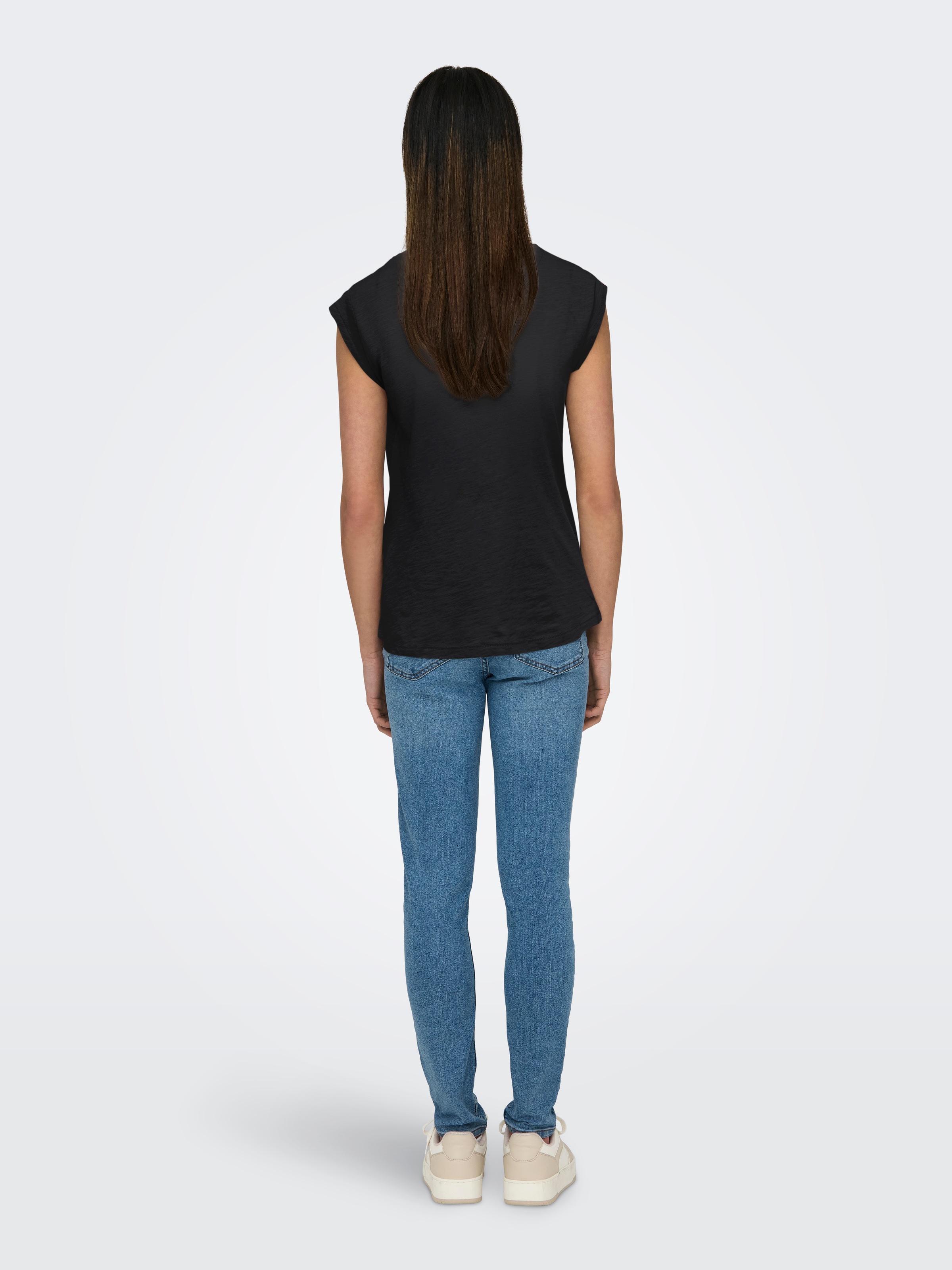 ONLY Kurzarmshirt »FEEL/FEATHERS TOP BOX CS JRS«