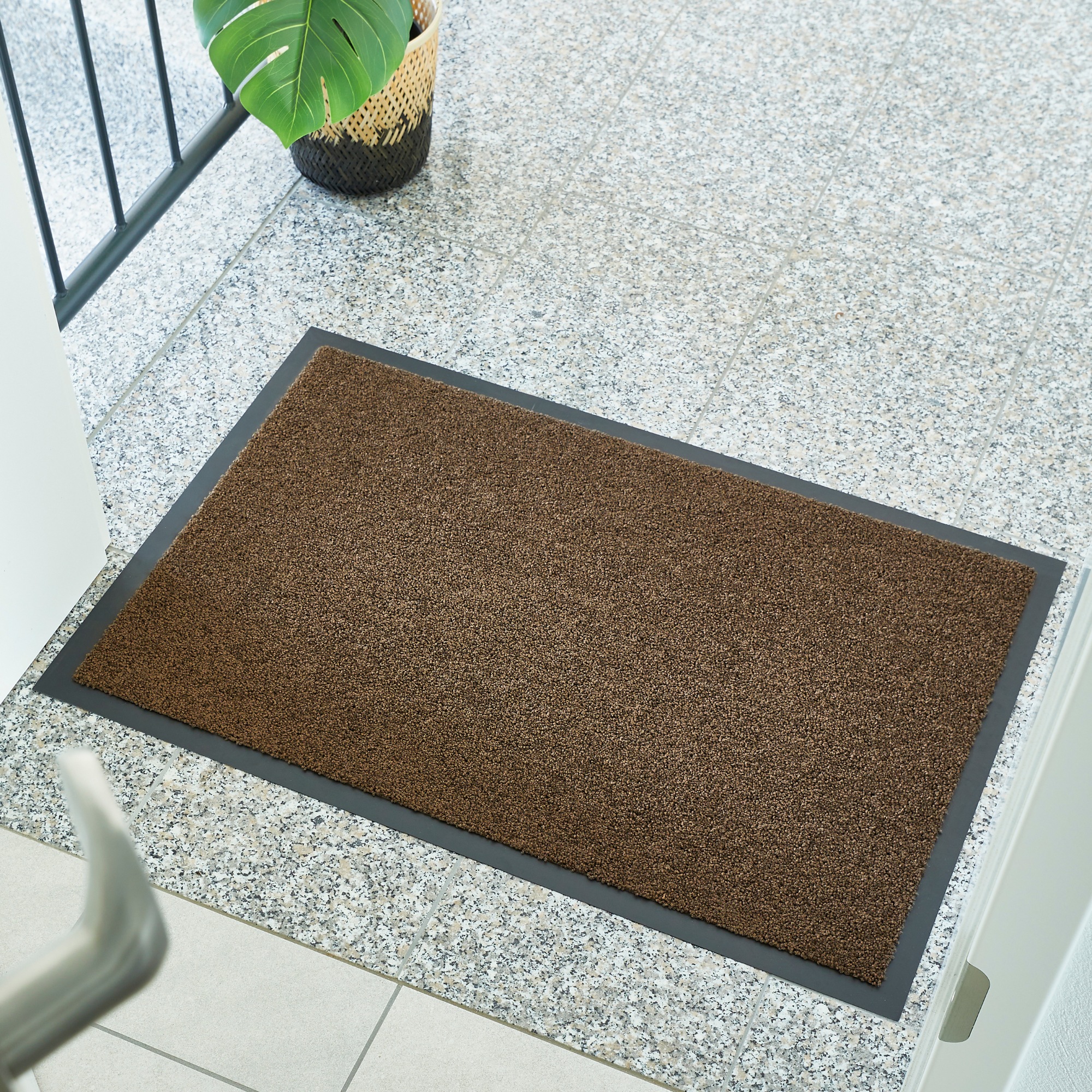 Andiamo Fußmatte »Verdi, Made in Netherlands«, rechteckig, 6 mm Höhe, Schmutzfangmatte, auch für überdachten Außenbereich geeignet, waschbar