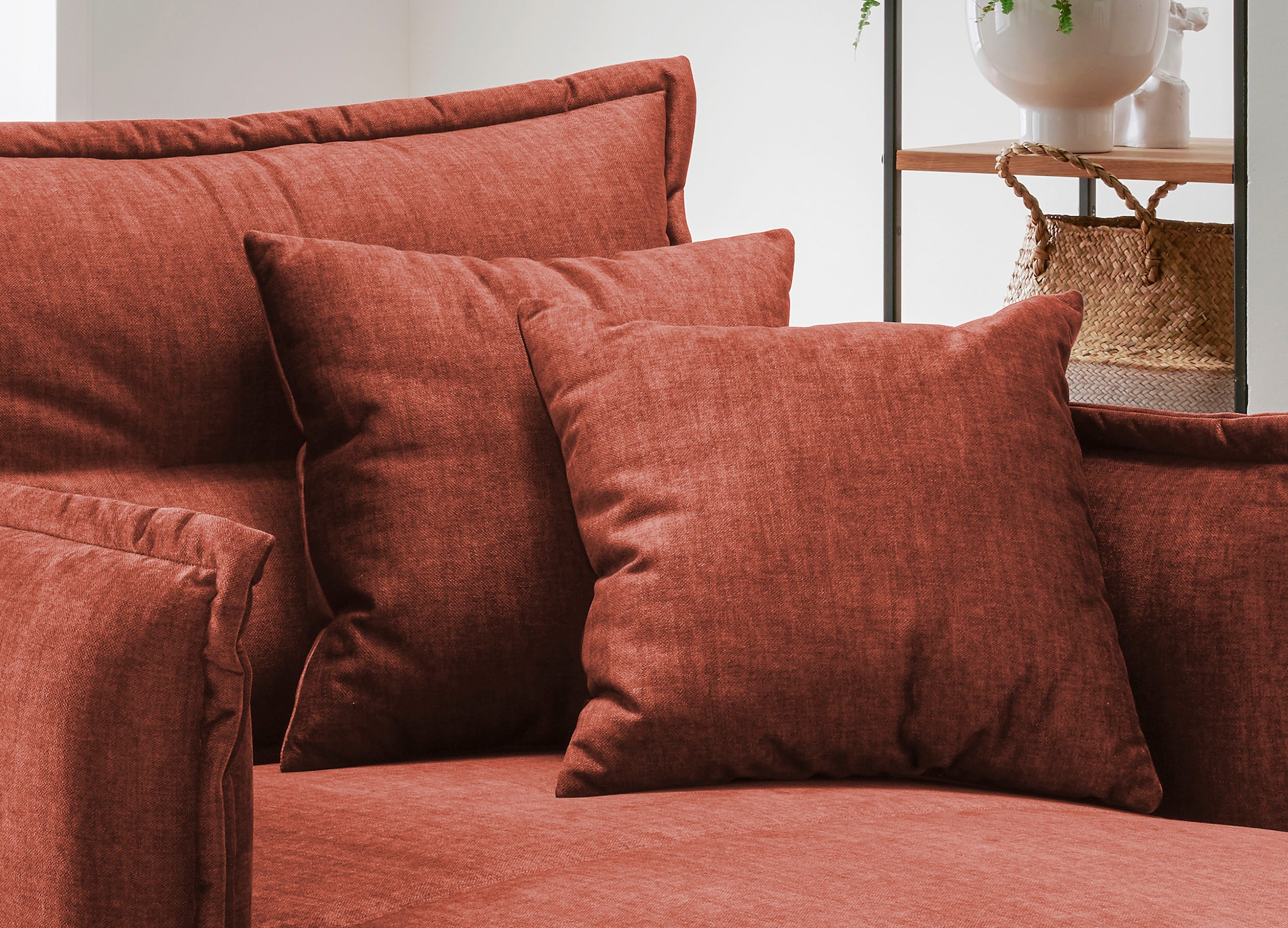 INOSIGN Loveseat »Lazio«, moderner Sessel mit einer bequemen Polsterung, 2 Stk. Zierkissen