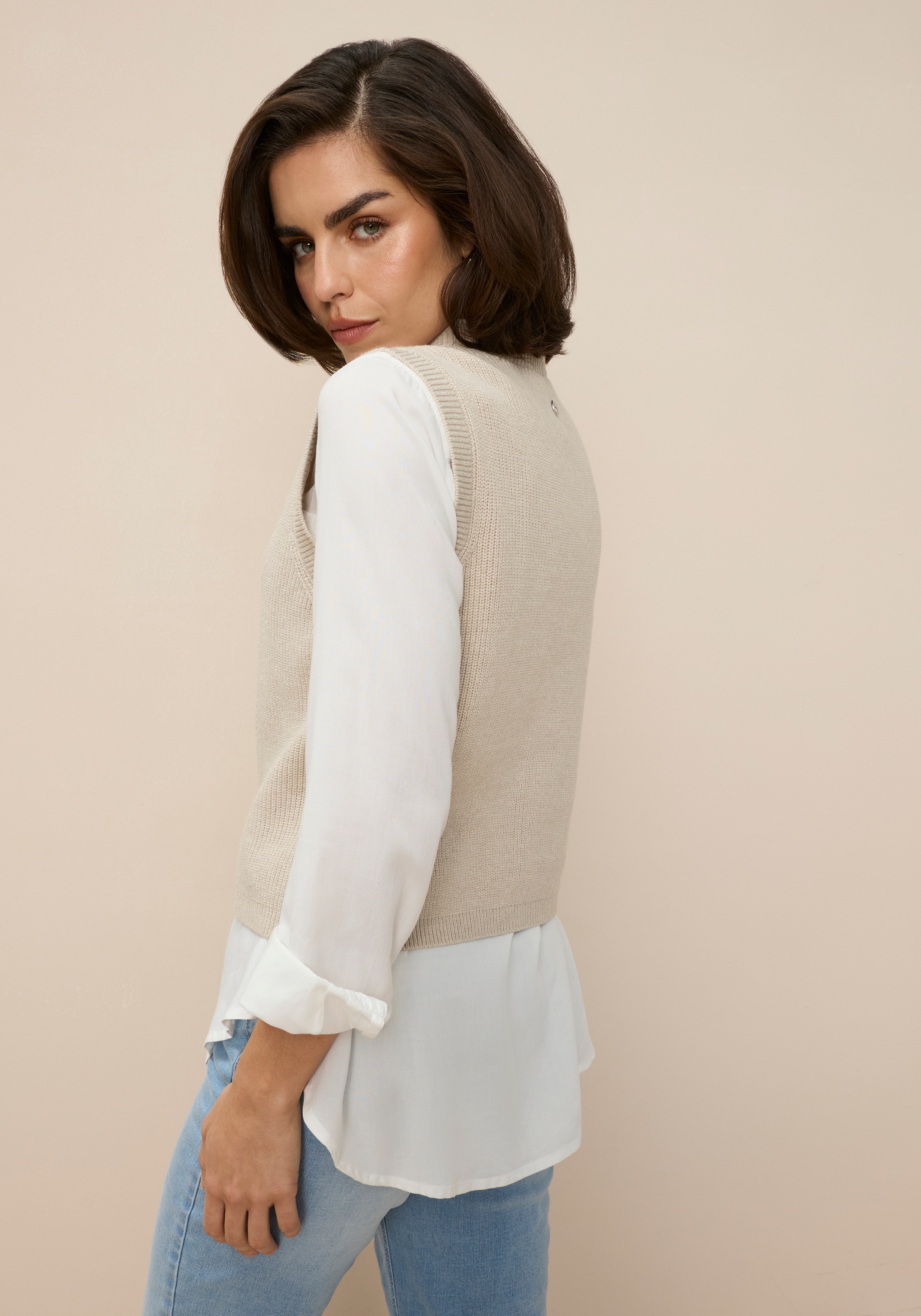 Thumbnail - Tamaris Kurzarmpullover mit trendigem Schnitt und Knopfleiste