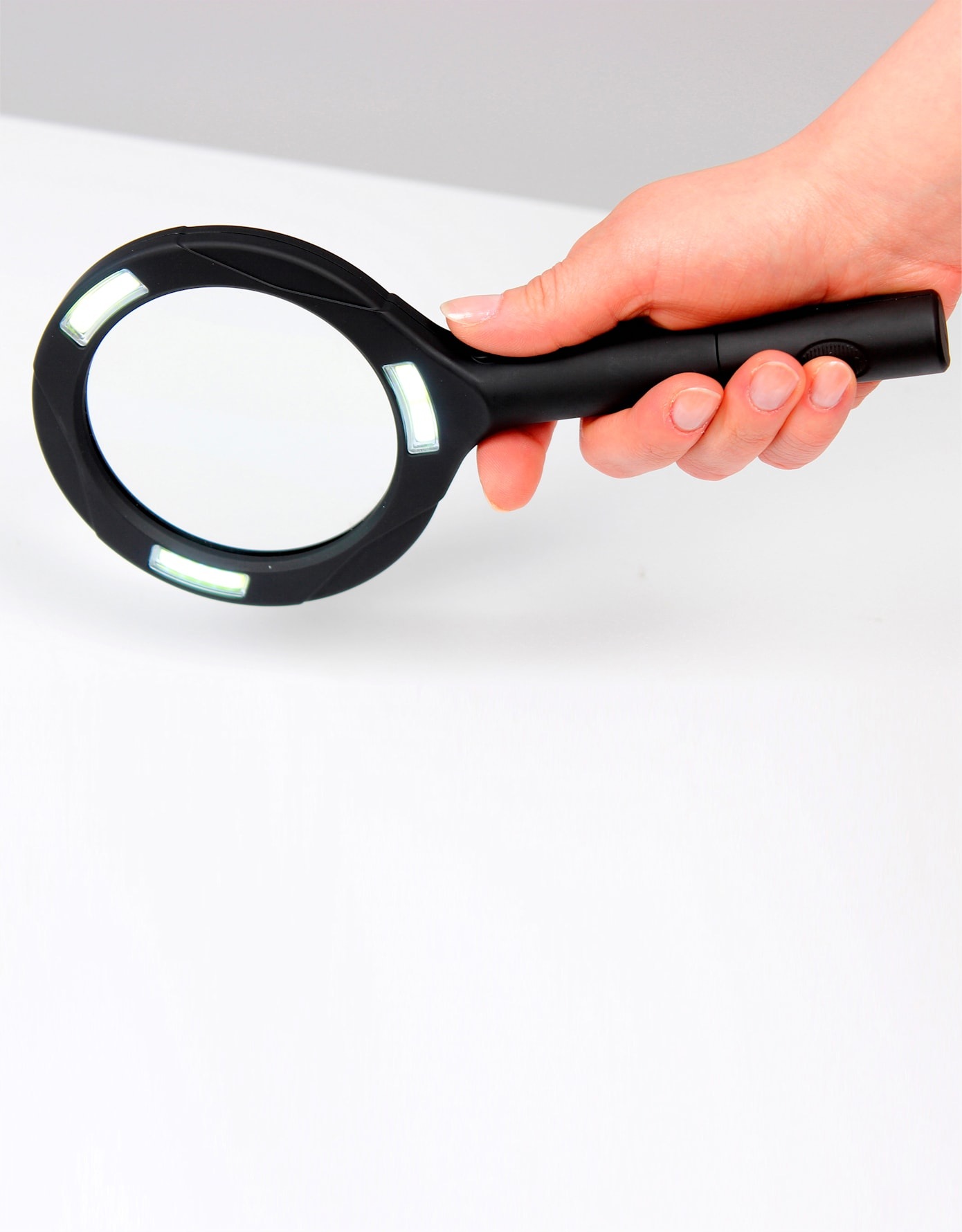 Thumbnail - Leuchtlupe