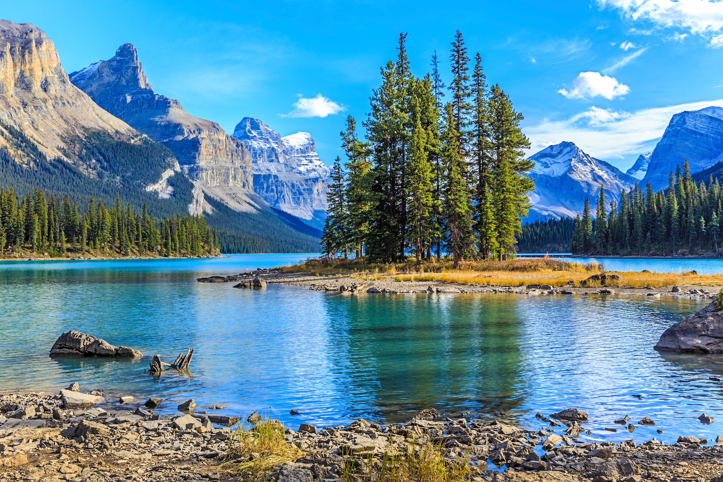Papermoon Fototapete "Spirit Island in Maligne Lake" glatt