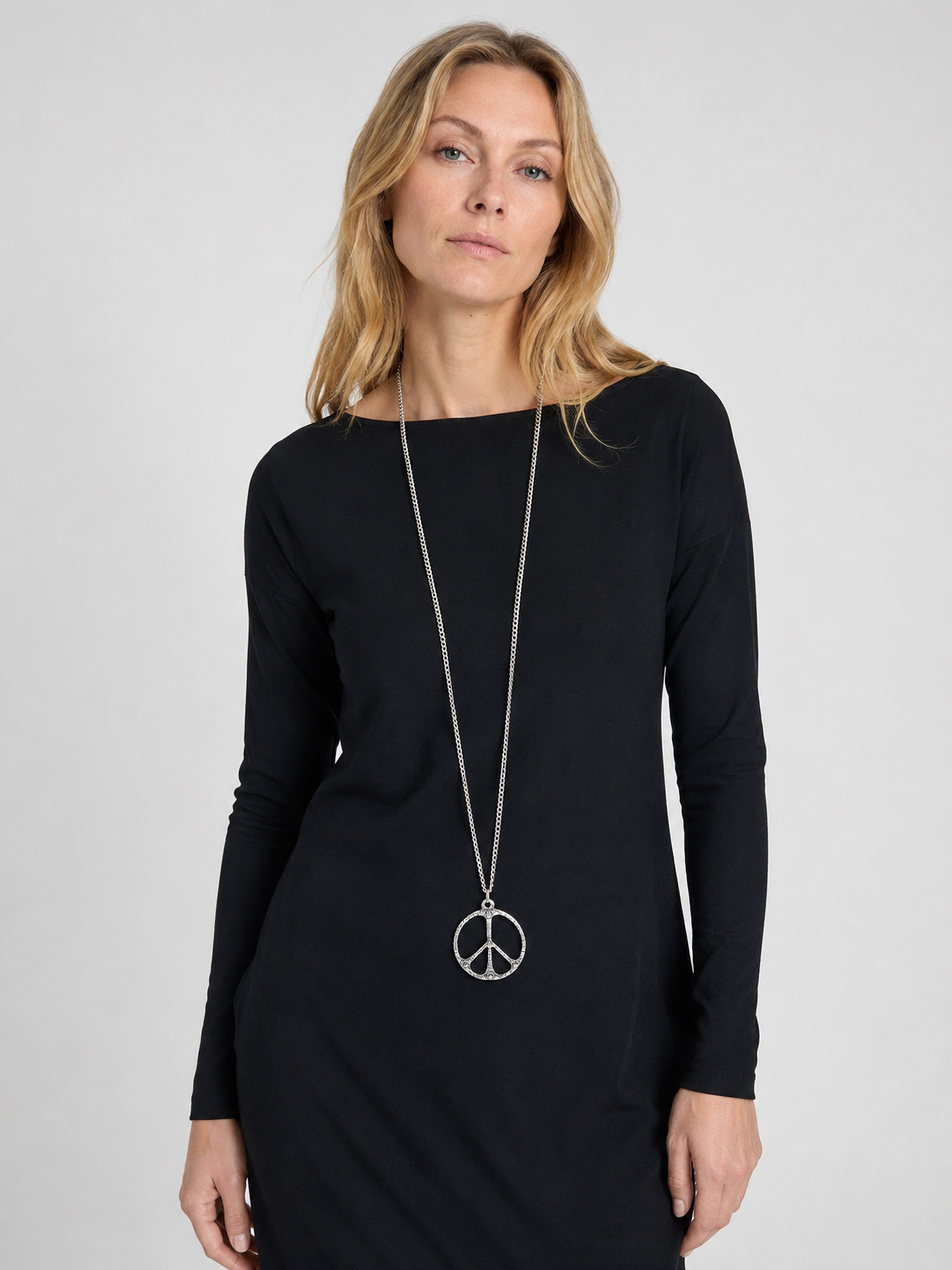 COLLEZIONE ALESSANDRO Lange Kette »Peace« mit XL Peace Anhänger