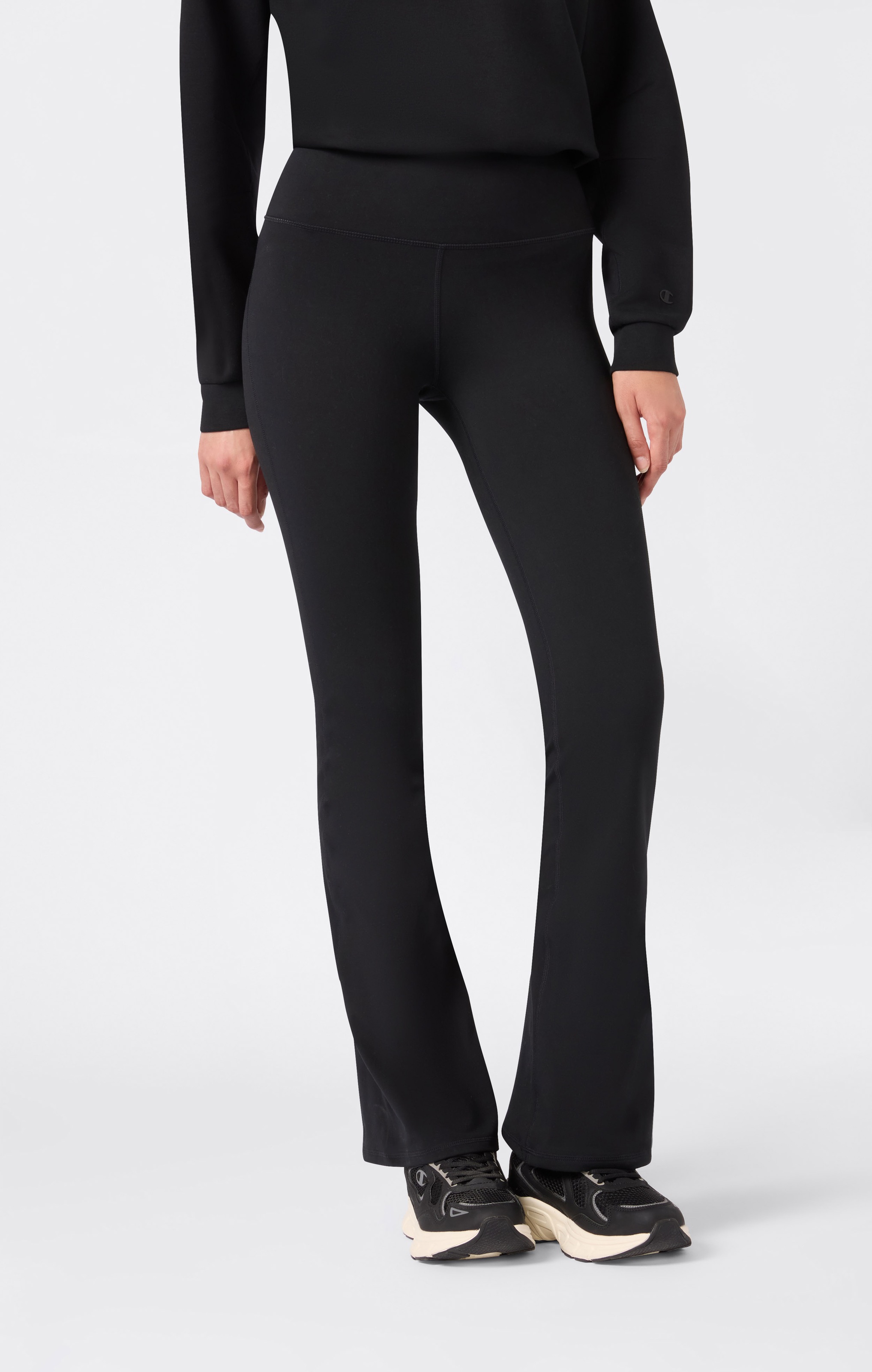 Champion Lauftights "PERFORMANCE FLARED LEGGINGS Tight Fit C-DRY ANTI-ODOR" mit Teilungsnähten, schnell trocknend, pflegeleicht