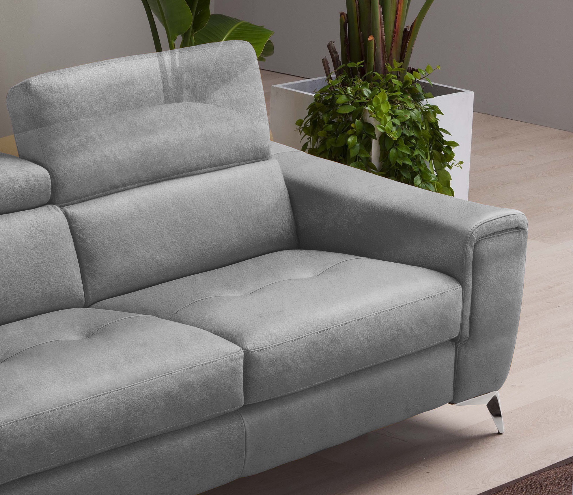 Egoitaliano Schlafsofa »Francine Designsofa, Loungesofa mit Dauerschlaffunktion, Breite 233 cm«, Bettfunktion, Luxus-Microfaser Lederoptik, steingrau, Fußfarbe chrom