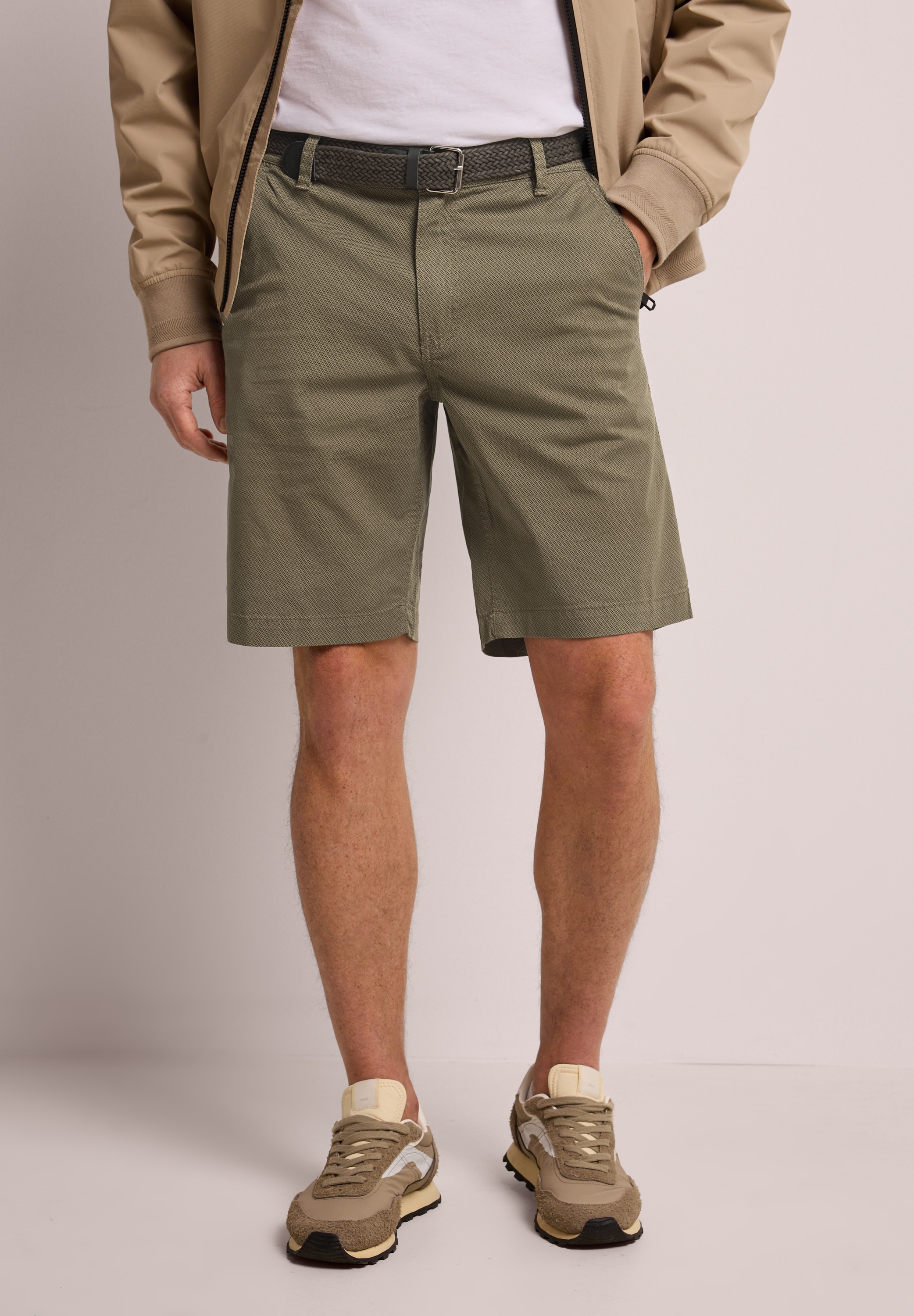 STREET ONE MEN Shorts mit Gürtel günstig online kaufen