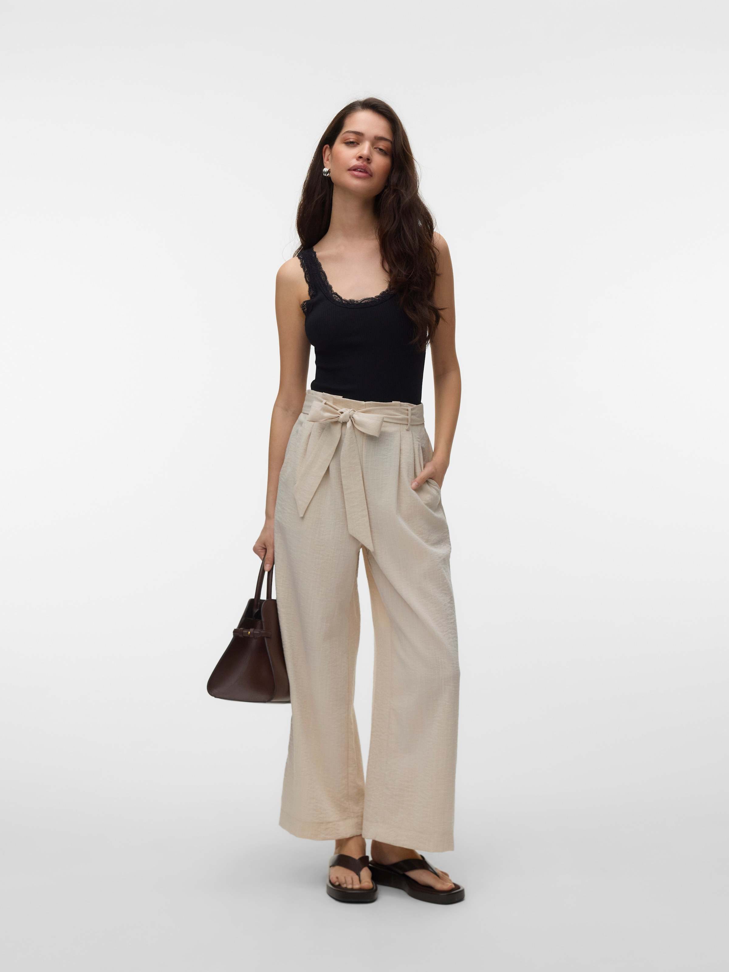 Vero Moda Tanktop »VMNANA LACE TANK TOP JRS NOOS« Baumwollmischung