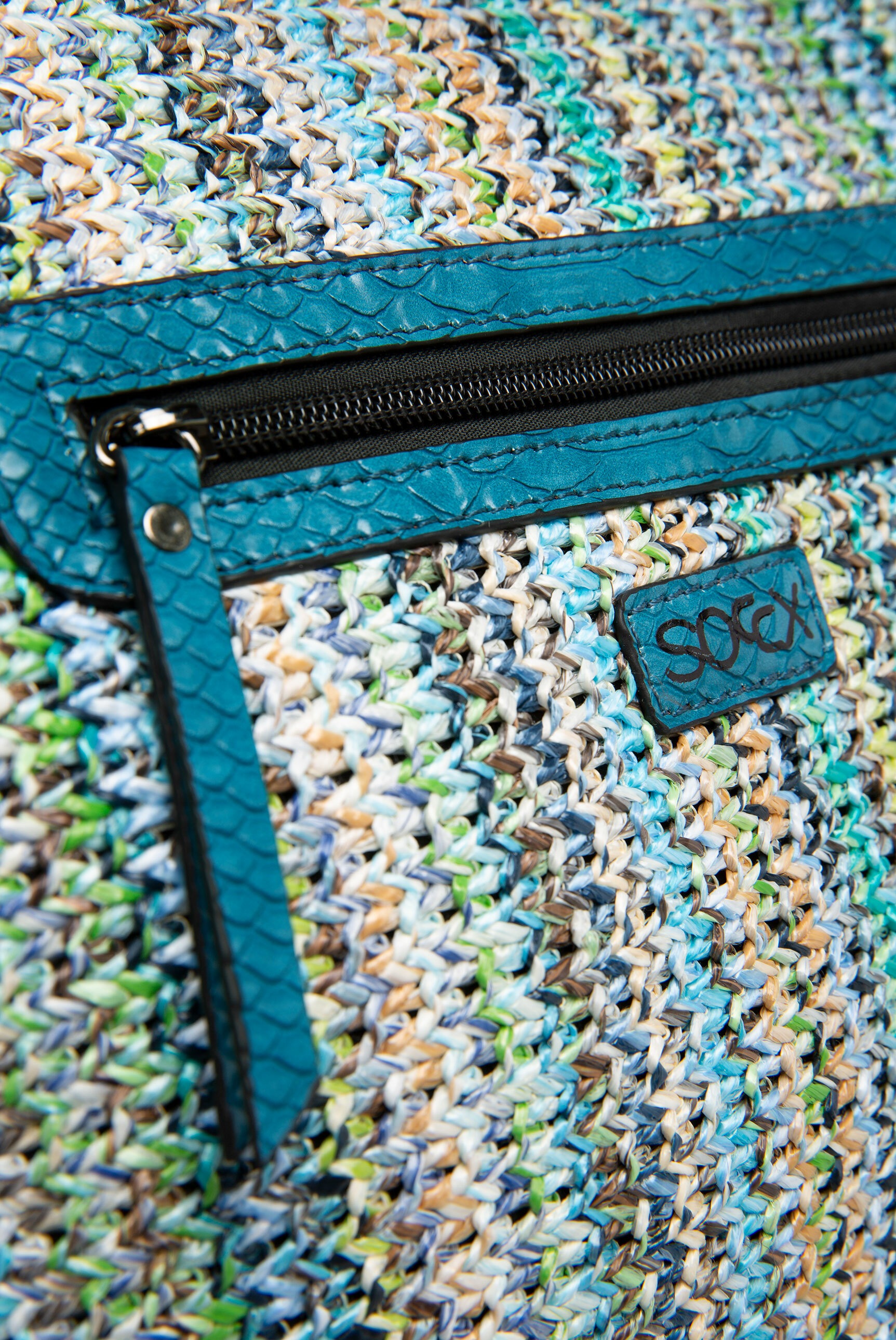 SOCCX Beuteltasche, mit vielen Innenfächern