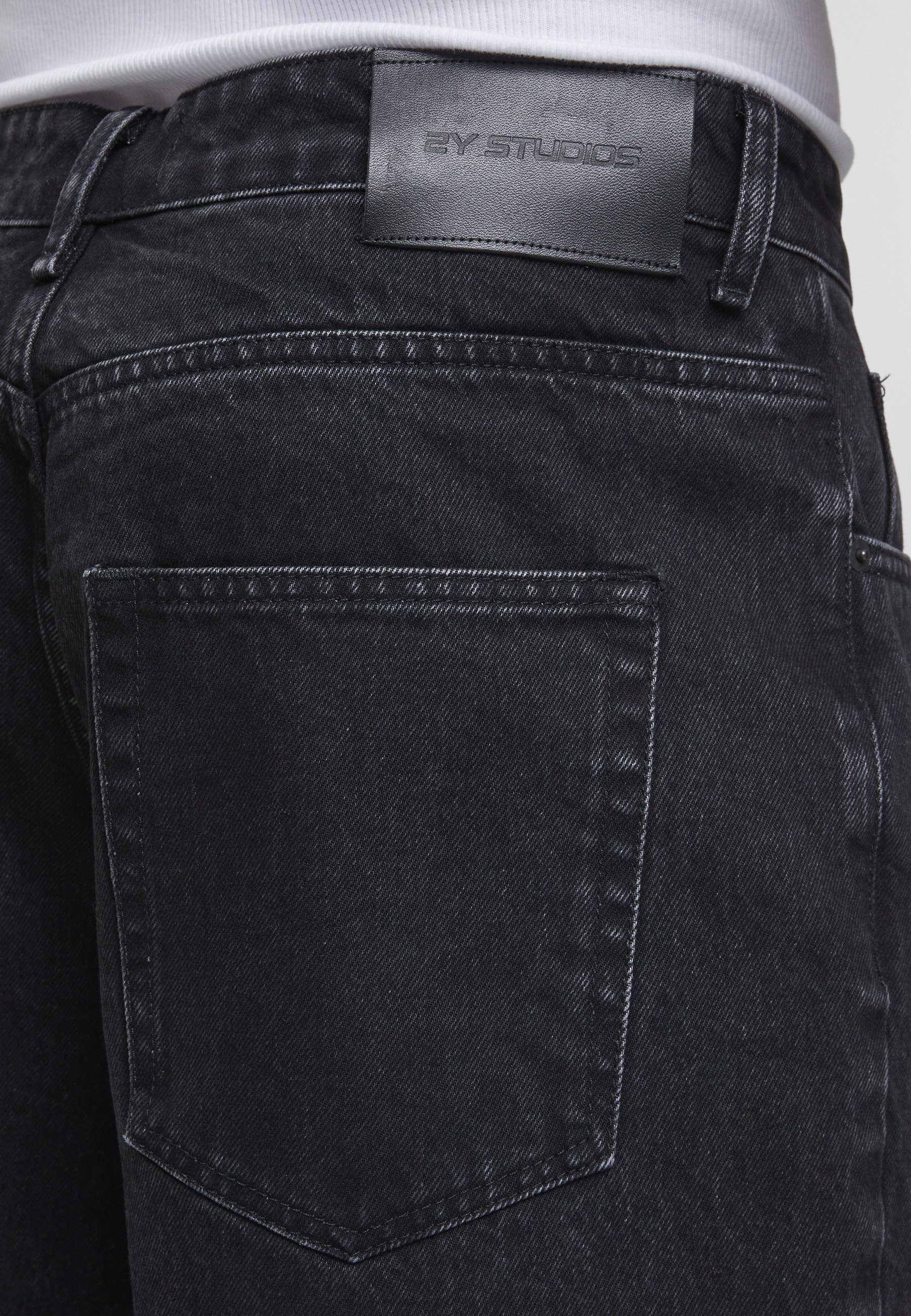 2Y Studios Shorts »2Y Studios Joran Open Hem Baggy Shorts«