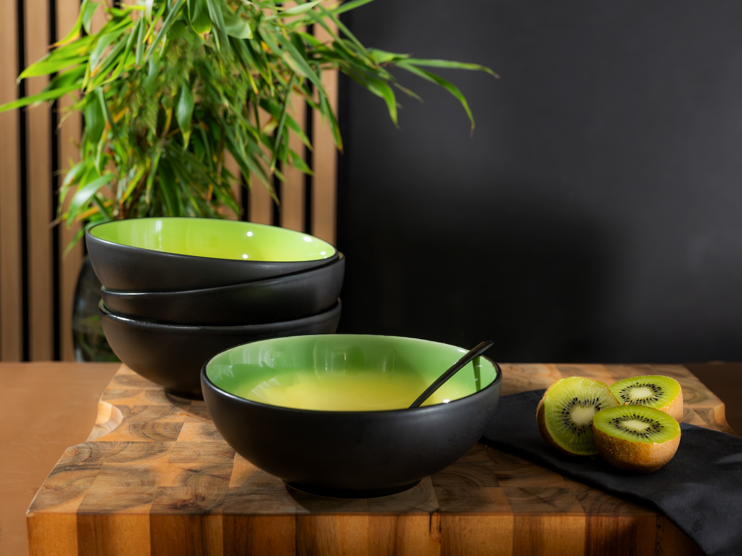 CreaTable Schüssel »Hot, Smoothie Bowl 4-tlg.« 4 aus Steinzeug Moderne Coupeform, außergewöhnliches Design