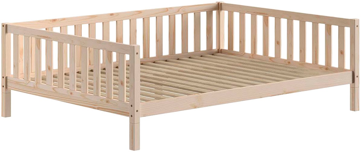 Vipack Kinderbett "Dallas, Massivholzbett, umbaubar vom Boden- zum Daybett" inkl. Rolllattenrost und Sprossenumrandung, 90 oder 140x200 cm breit, stabil und standfest gebaut, wahlweise Kiefer massiv natur oder weiß