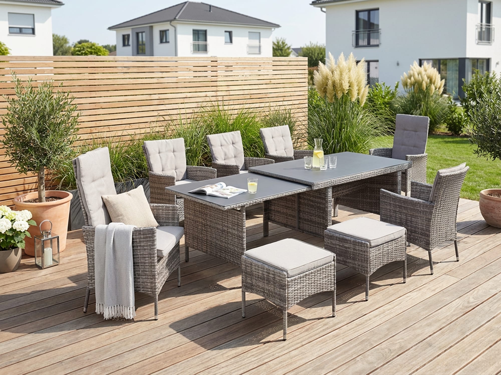 KONIFERA Garten-Essgruppe "Parla" Set, 6xSessel, 1x AZ-Tisch 150-242,5cm,2x Hocker,inkl. Auflagen, Polyrattan, 21 Stk. tlg. 2 der 6 Sessel sind verstellbar, Grau, Tischplatte aus Sicherheitsglas