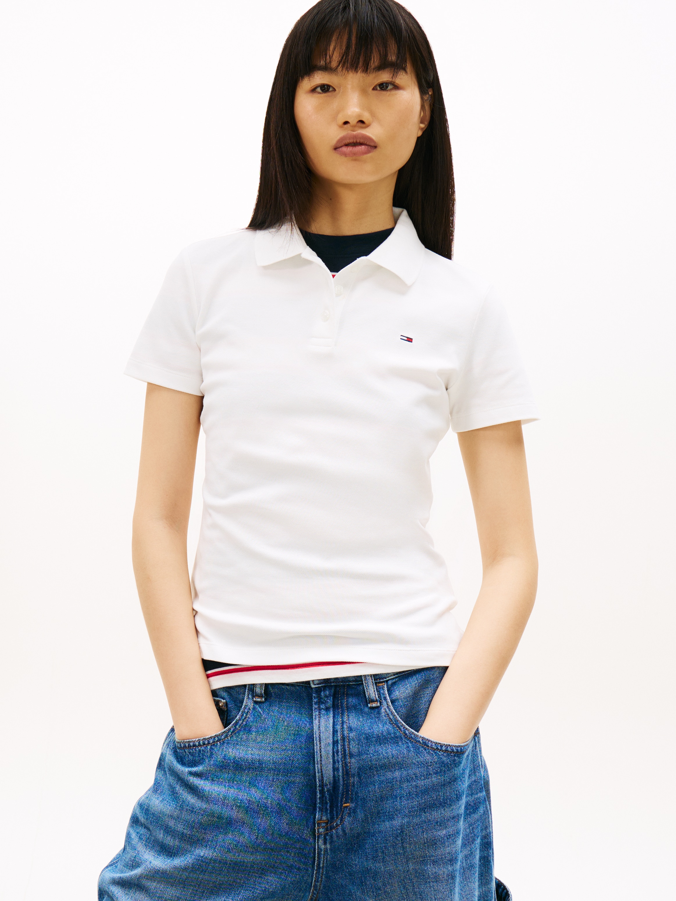 Tommy Jeans Poloshirt »TJW SLIM ESSENTIAL POLO SS« mit Logostickerei
