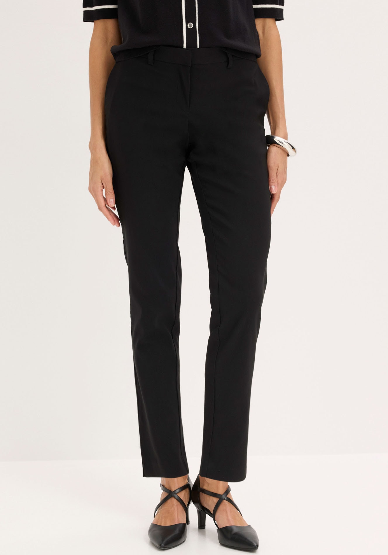 bonprix Stretch-Hose mit Elasthan-Anteil, Slim Fit Passform, femininer Stil