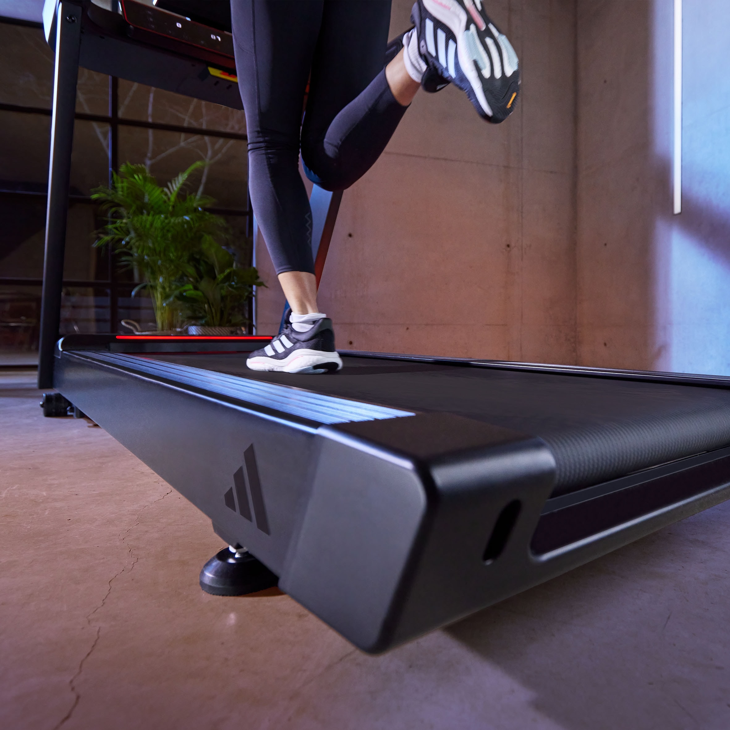 adidas Performance Laufband »Laufband T-23«, (mit Bluetooth-Funktion)