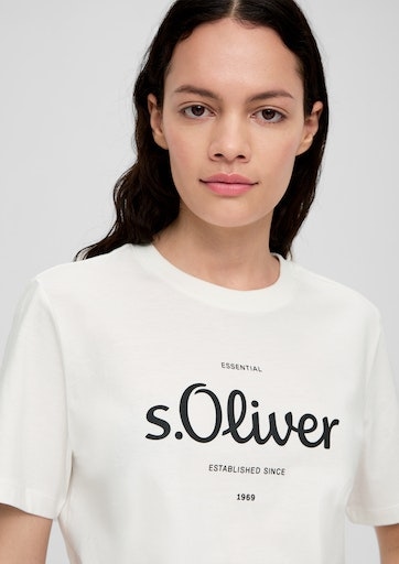 s.Oliver T-Shirt, mit Logodruck vorne kaufen | BAUR | T-Shirts