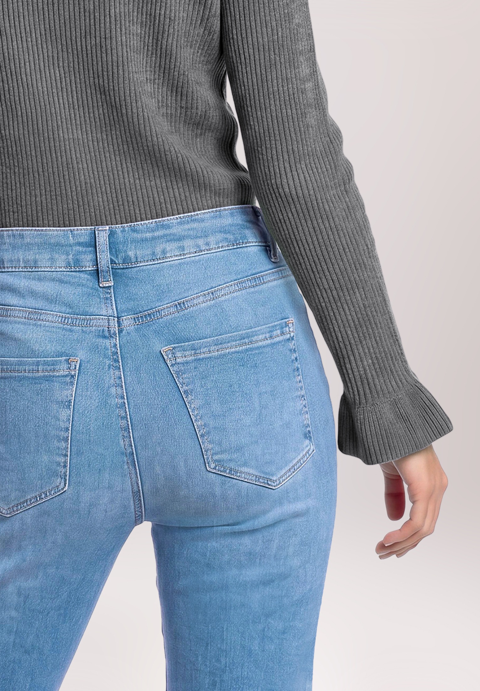 Cartoon Stretch-Jeans »Damen im Used-Look«