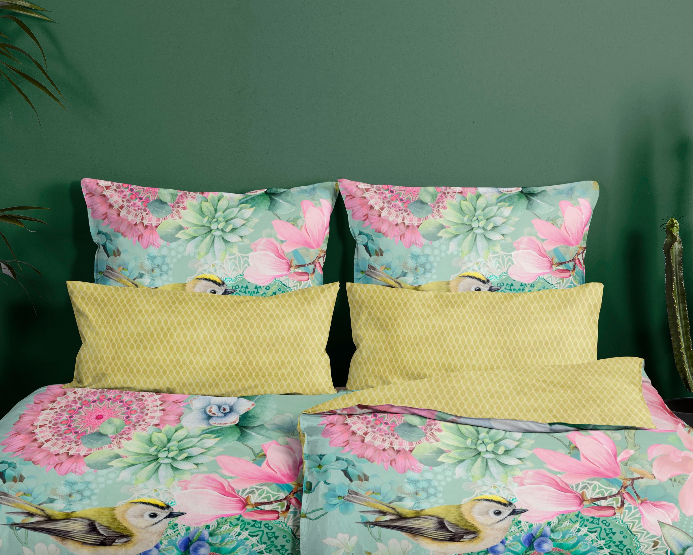 Thumbnail - hip Wendebettwäsche "XABINE" 2 Stk. tlg. Mako-Satin, 135x200, Reißverschluss, Wende, Mandala,Vogel Blumen, Grün