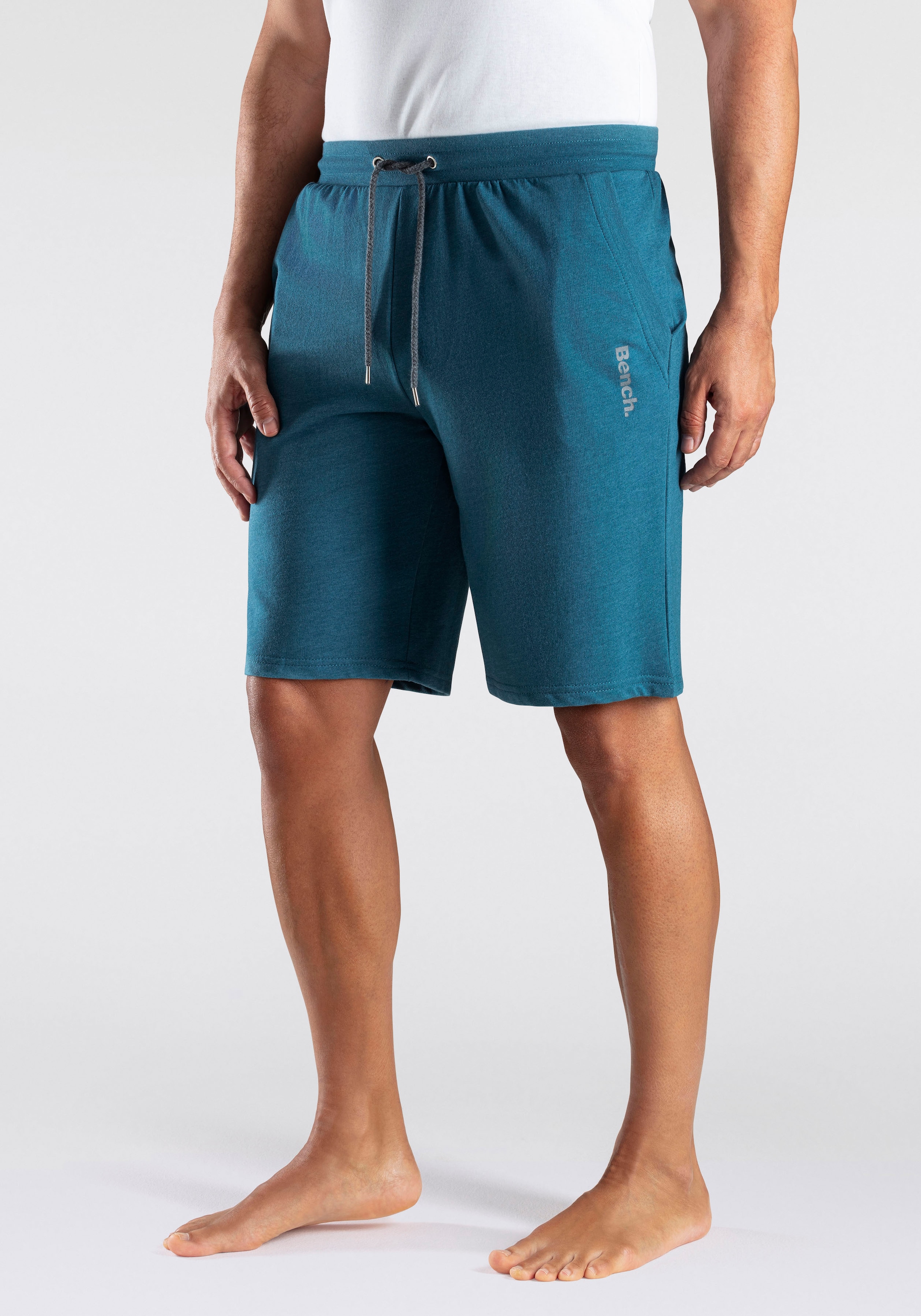 Bench. Loungewear Sweatshorts, mit seitlichen Taschen günstig online kaufen