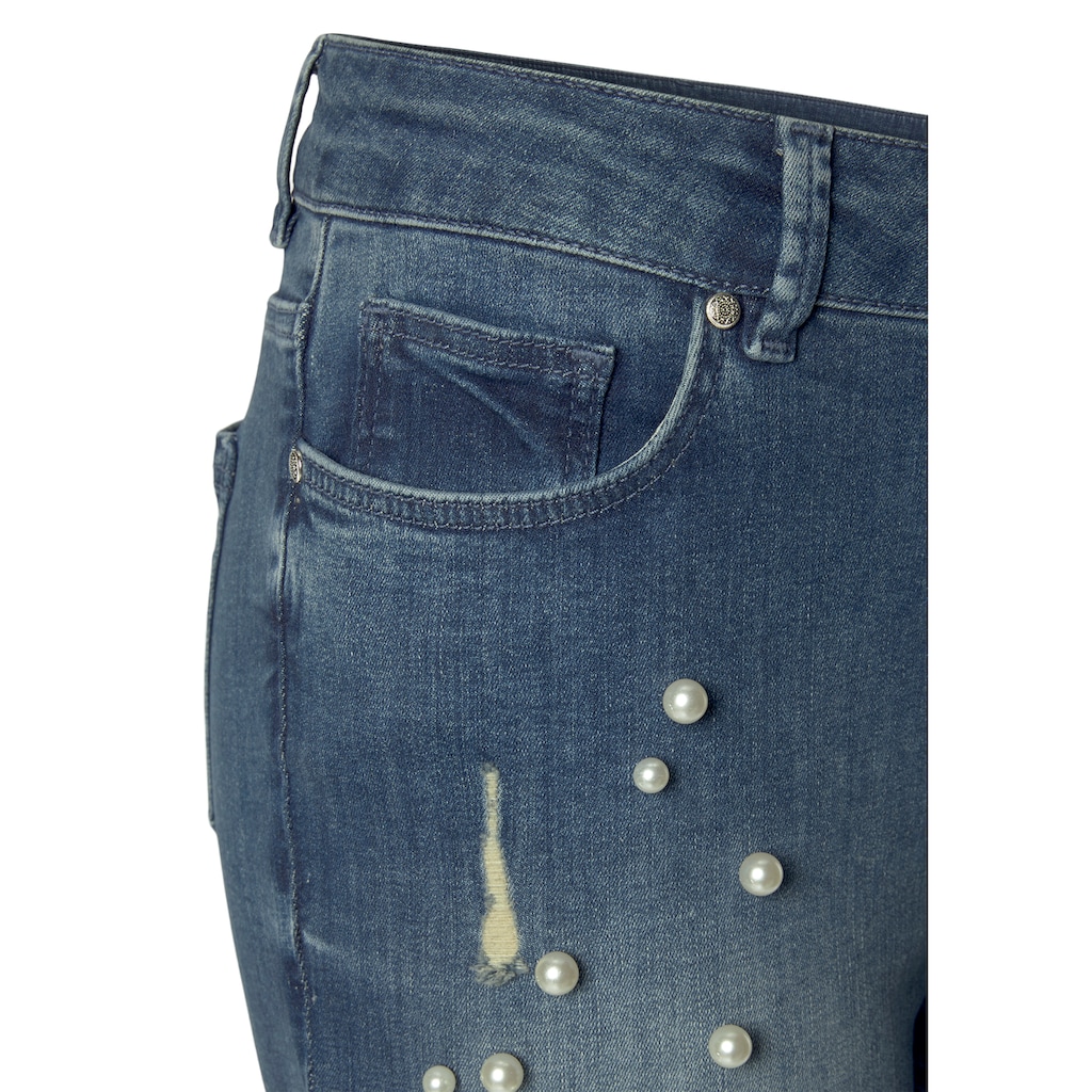 LASCANA Destroyed-Jeans, mit aufgenähten Perlen